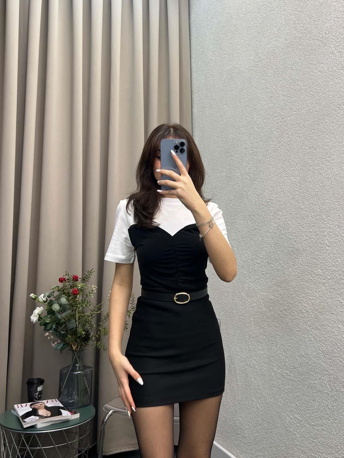 Beyaz Siyah Bisiklet Yaka Drapeli Bluz