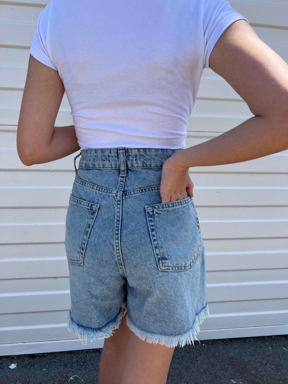 BF Püsküllü Dark Mom Kot Şort