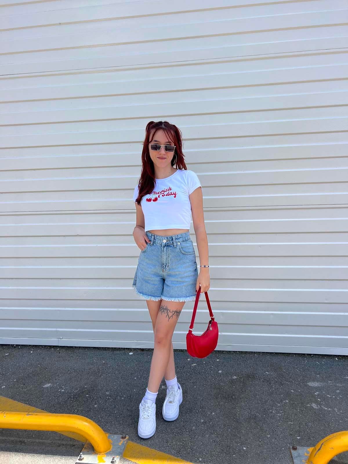 BF Püsküllü Dark Mom Kot Şort