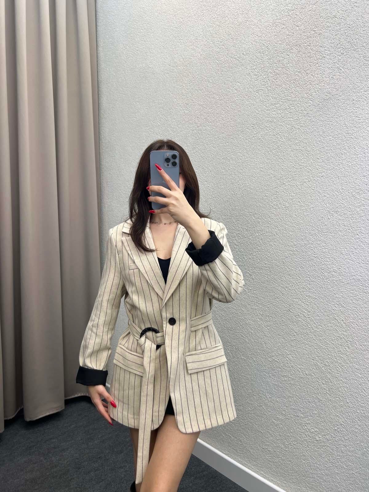 Çizgili Astarlı Keten Taş Çeket