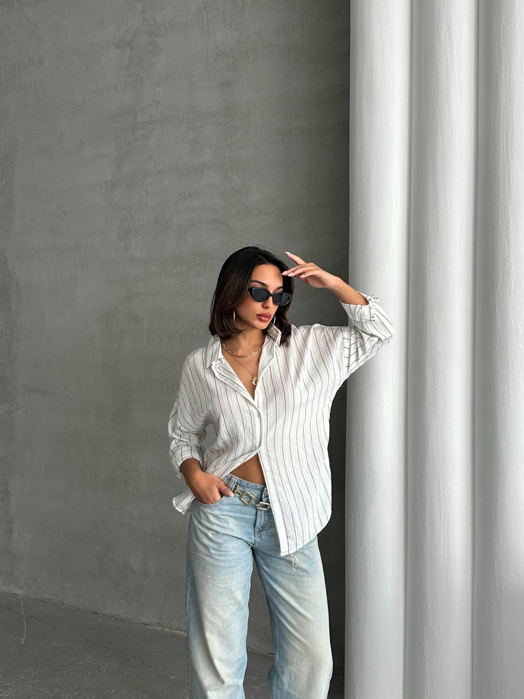 ÇİZGİLİ SALAŞ MODAL KUMAŞ GÖMLEK BEYAZ