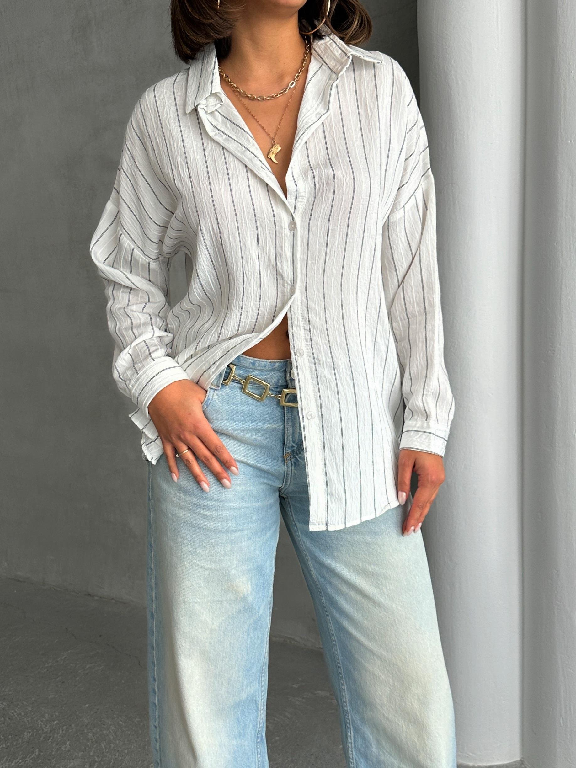 ÇİZGİLİ SALAŞ MODAL KUMAŞ GÖMLEK BEYAZ