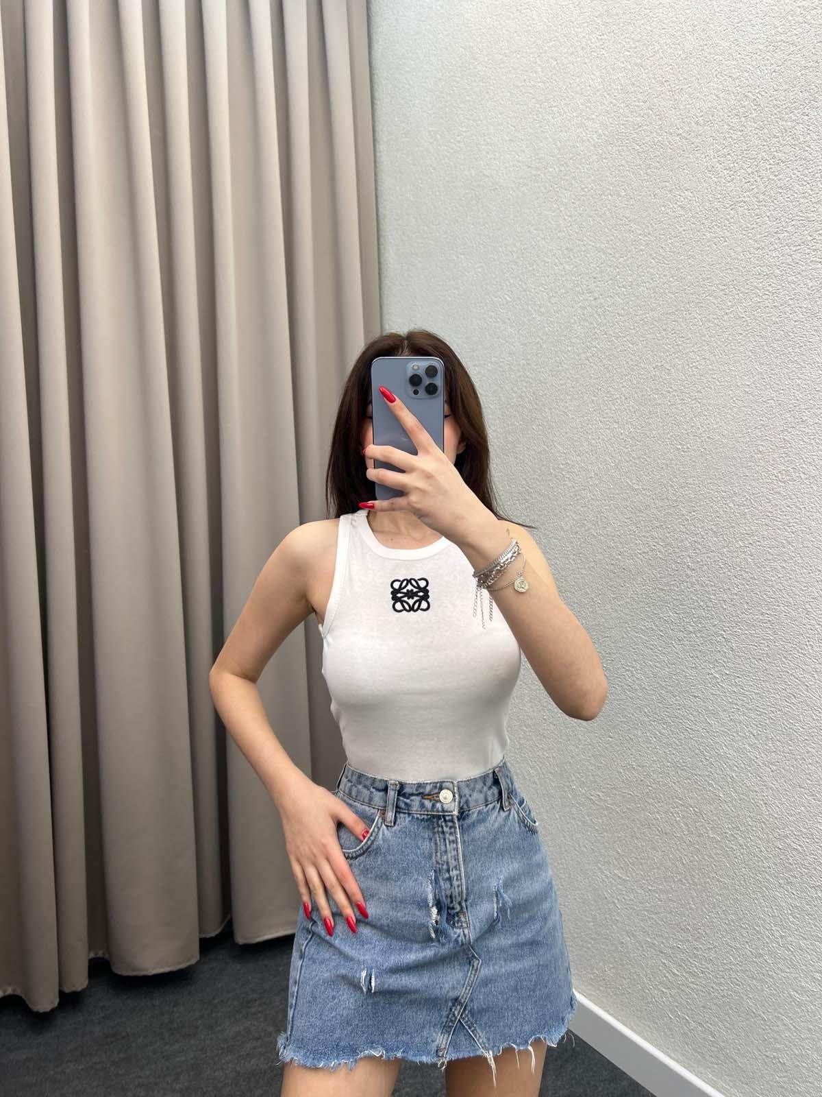 Dem Halter Yaka Beyaz Atlet