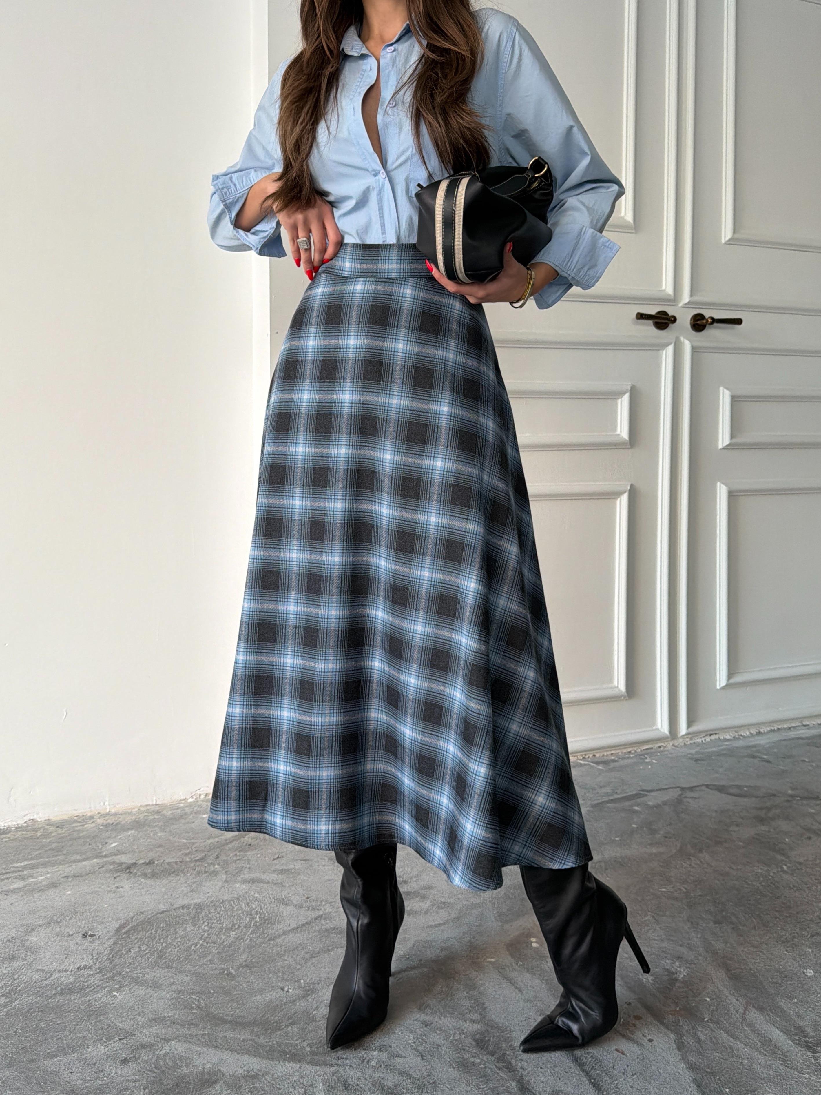 EKOSE KLOŞ ETEK UZUN BOY MAVİ-SİYAH