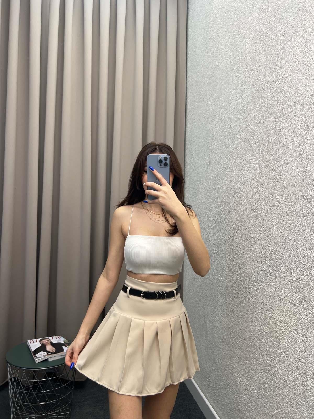 Enjoy Piliseli Krem Şort Etek