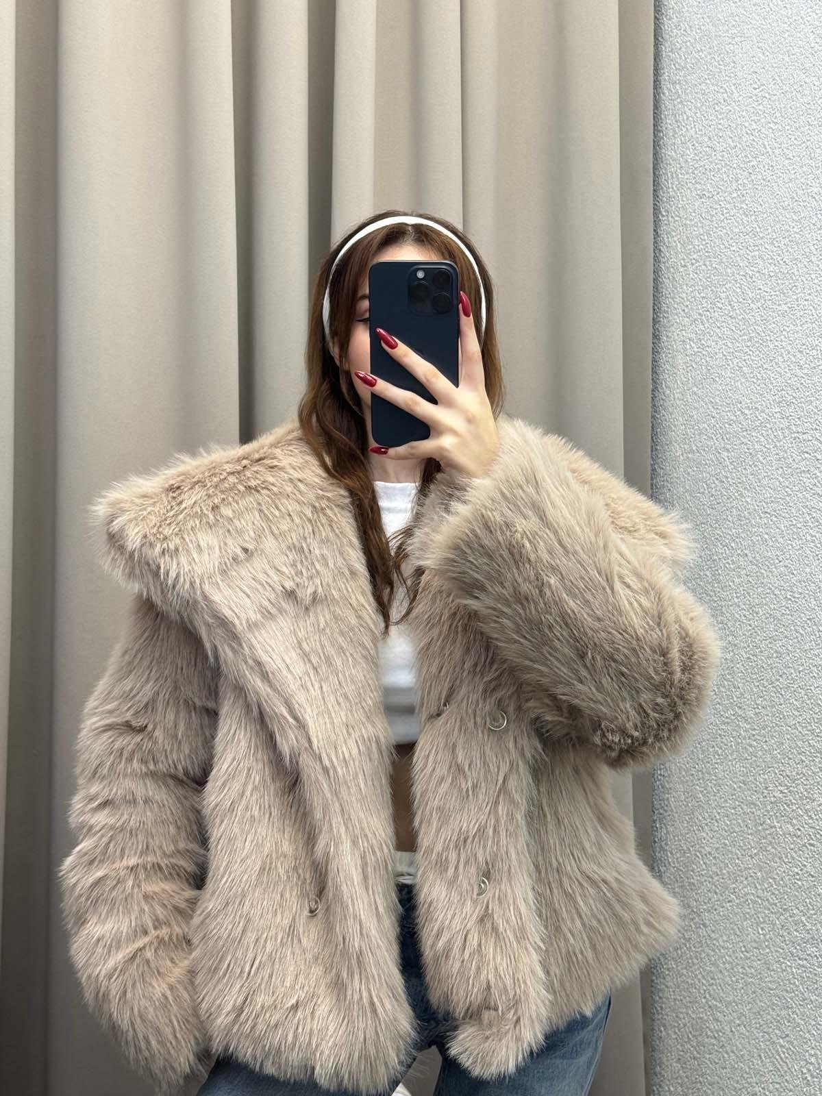 Foggia Şal Yaka Krem Kürk Ceket