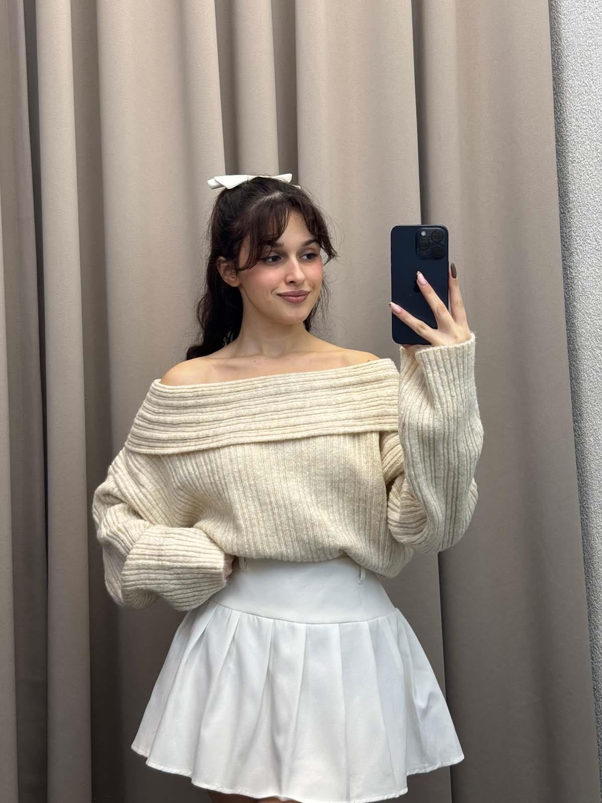 Gravity Krem Oversize Triko Kazak