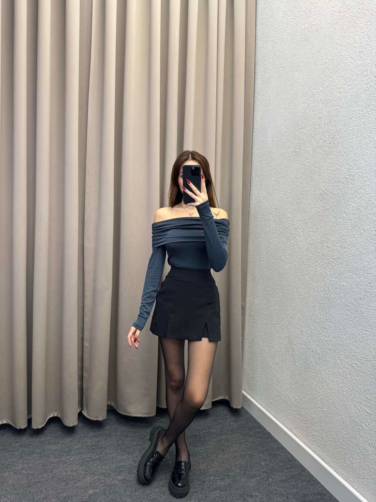 Halikarnas Kayık Yaka Gri Bluz