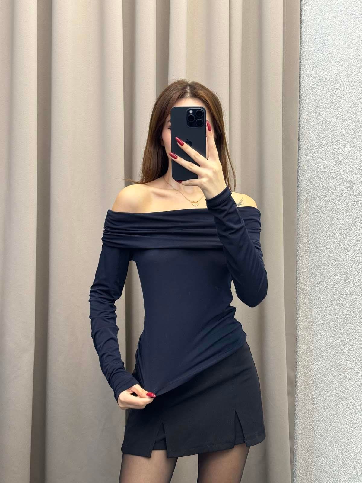 Halikarnas Kayık Yaka Lacivert Bluz