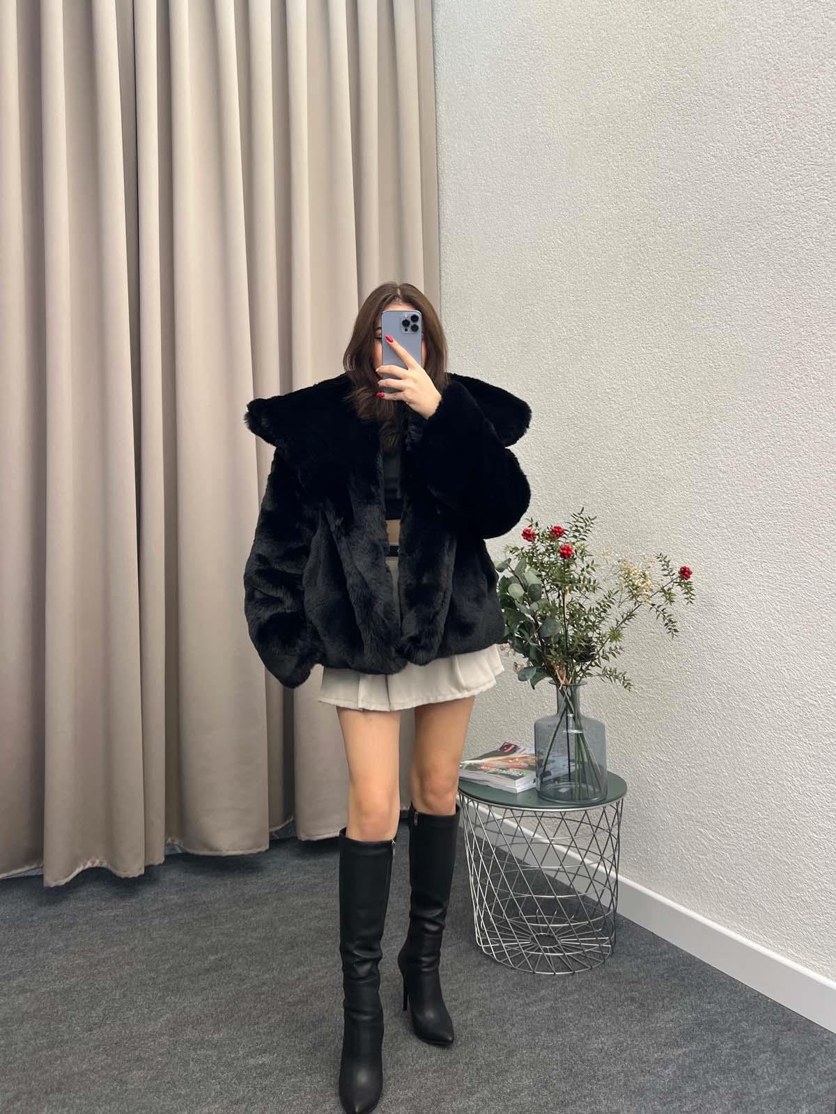 Lady İçi Astarlı Siyah Kürk