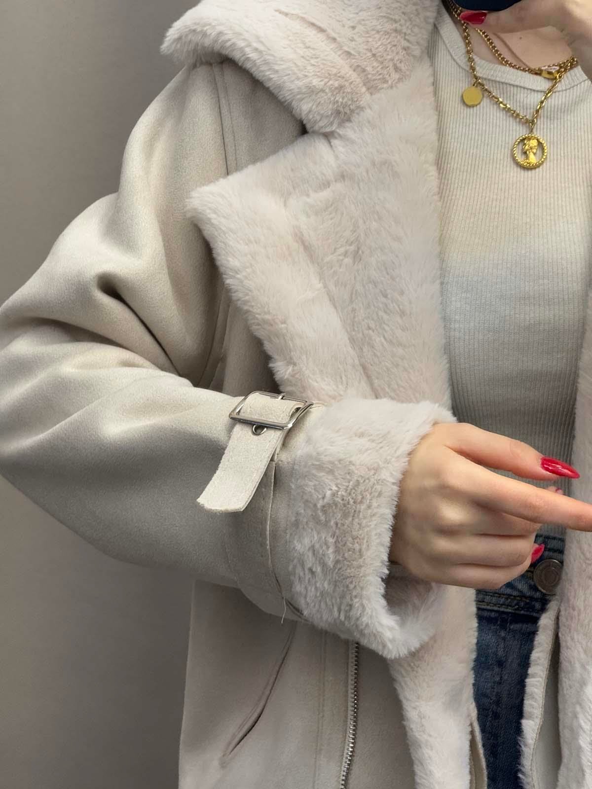 Lares Uzun Krem Süet Ceket