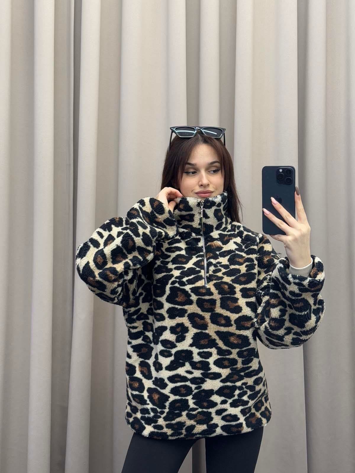 Leopar Dik Yaka Sweatshirt