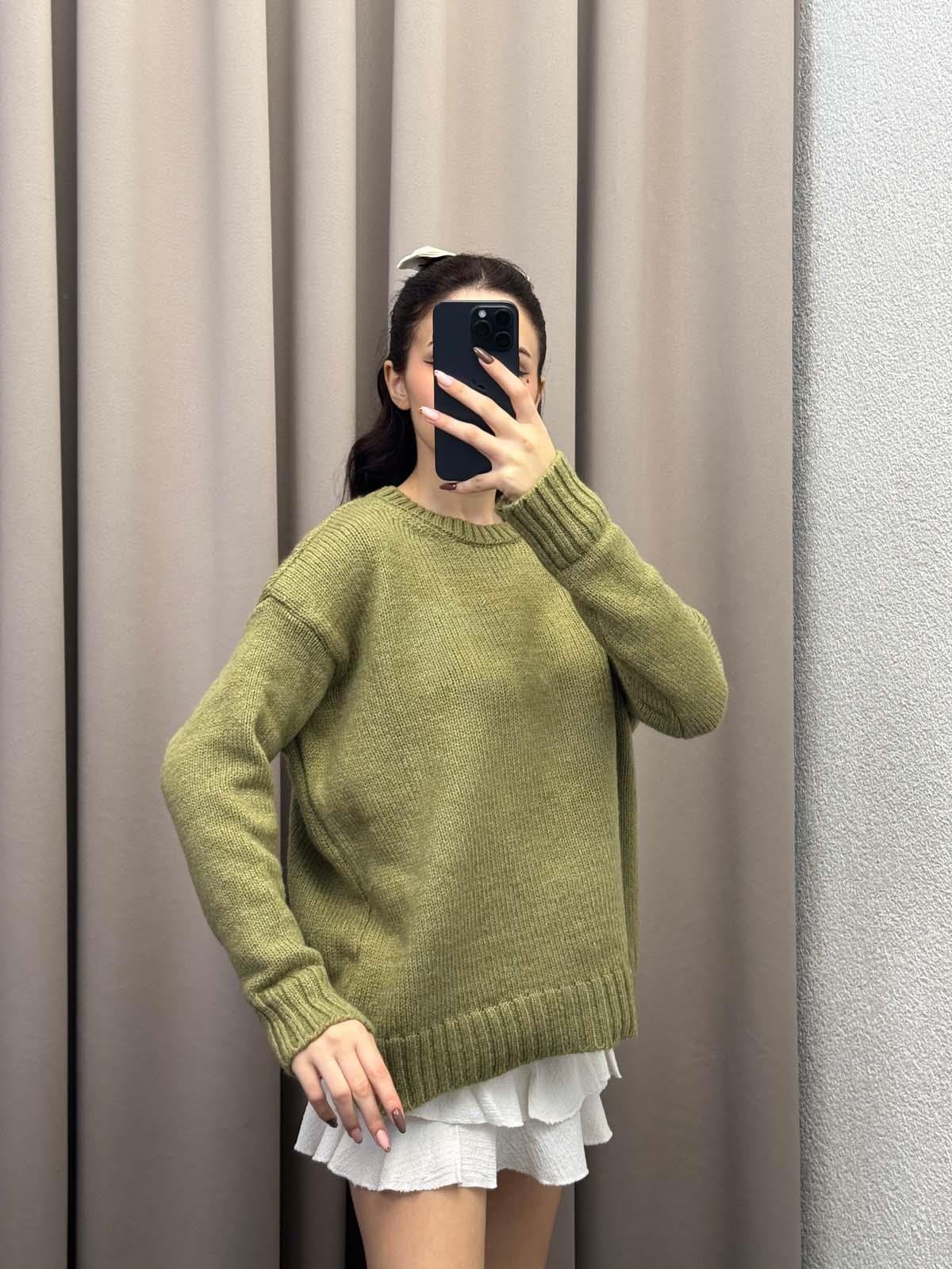 Massimo Dutti Model Haki Kazak