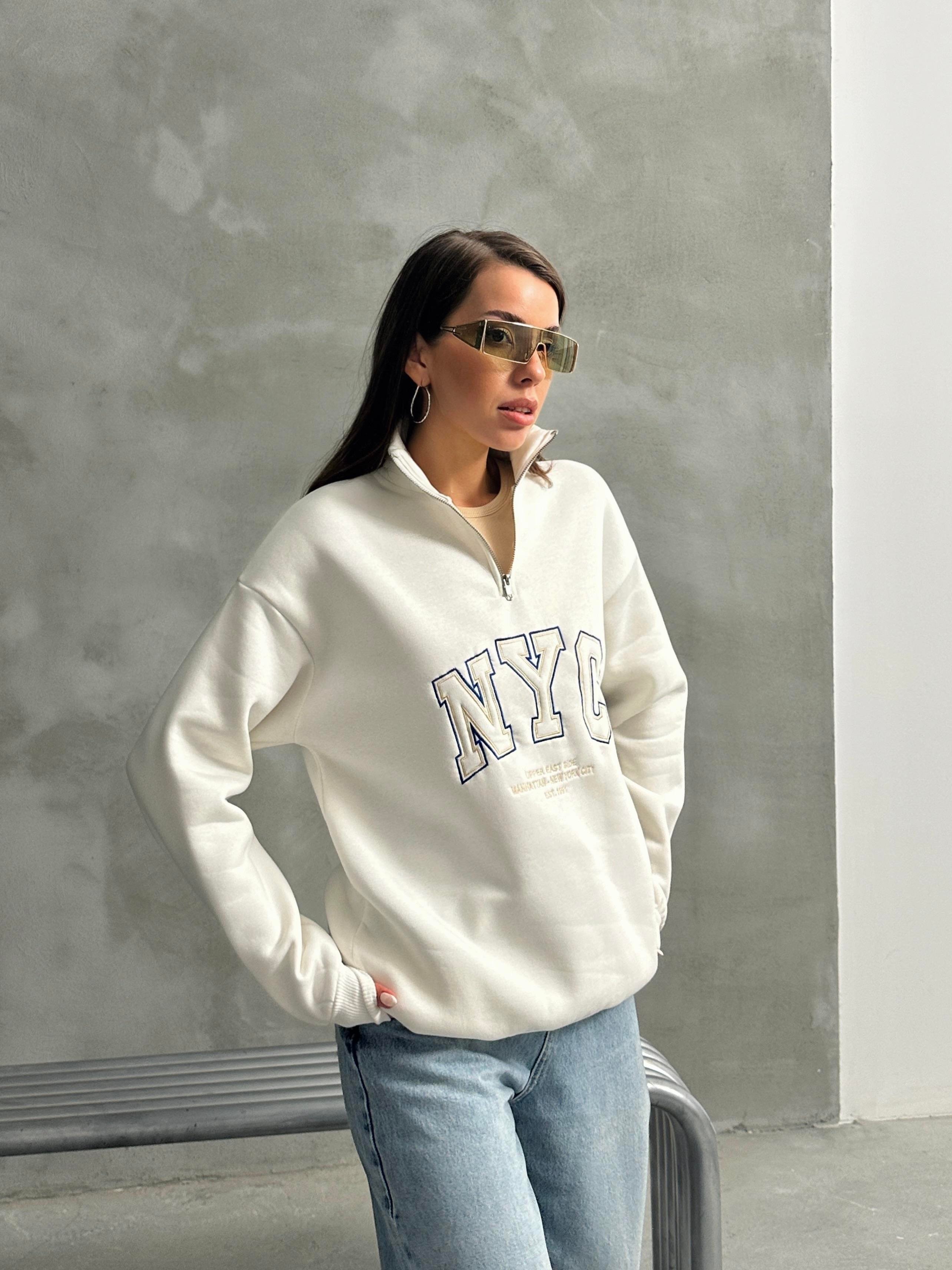 NYC NAKIŞ İŞLEMELİ SWEATSHIRT BEYAZ