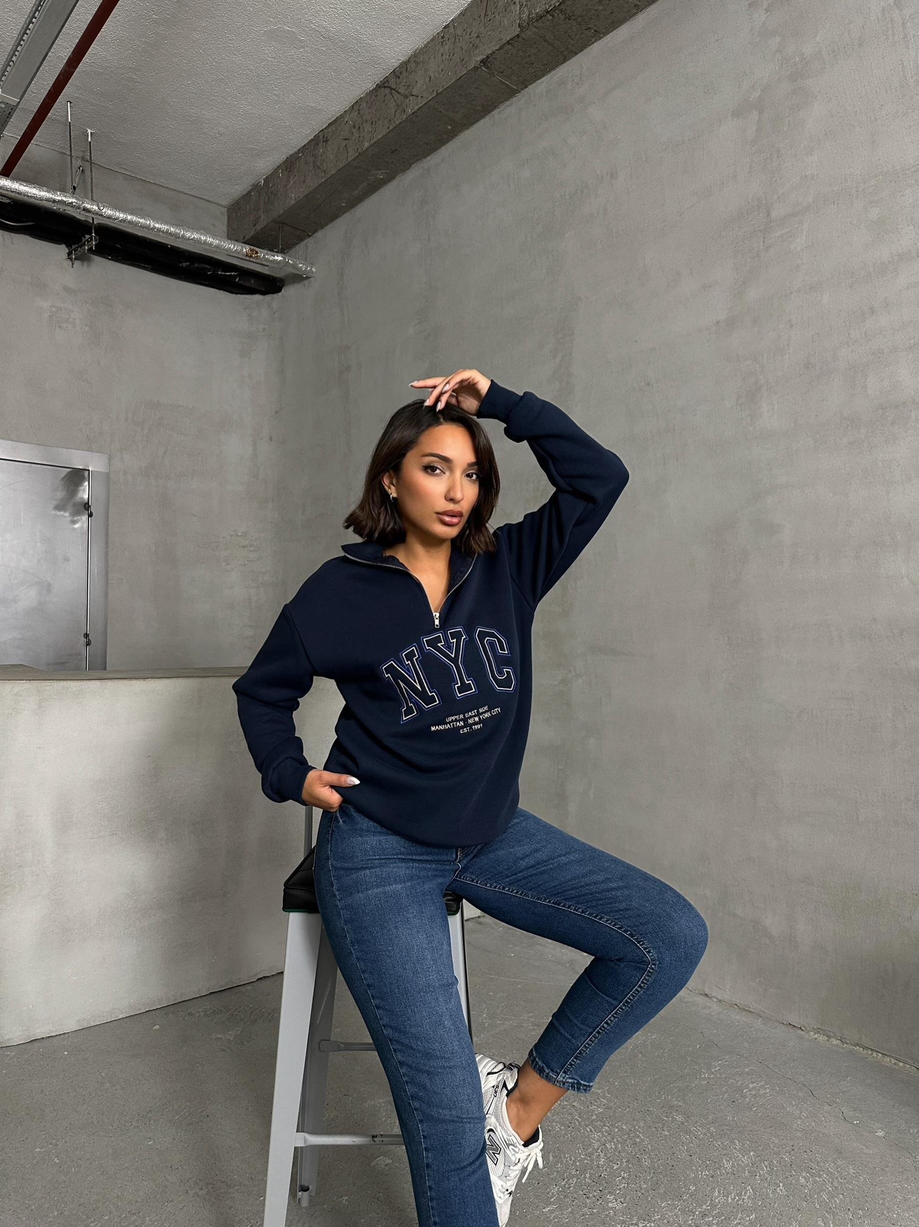 NYC NAKIŞ İŞLEMELİ SWEATSHIRT LACİVERT