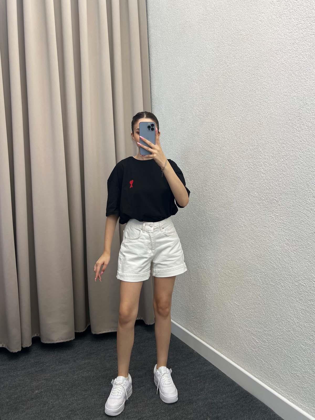 Rise Beyaz Bermuda Şort