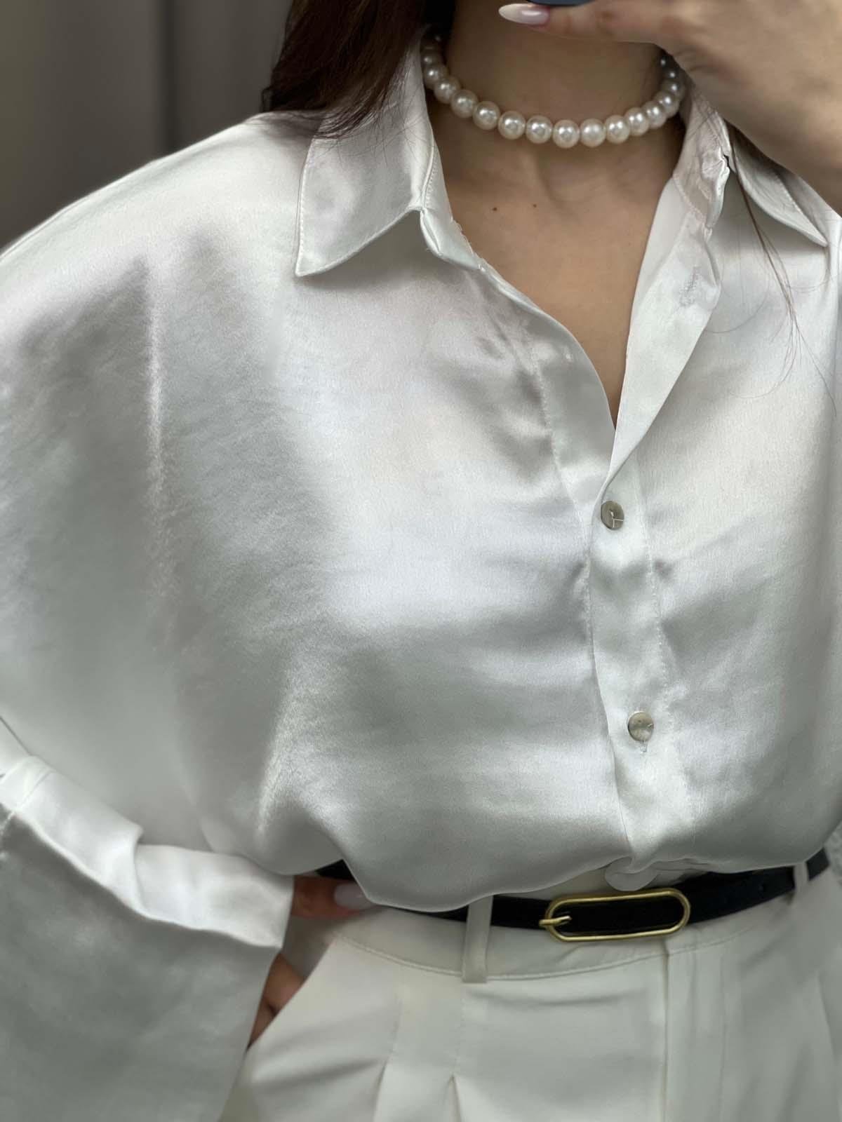 Saten Beyaz Yarasa Kol Gömlek