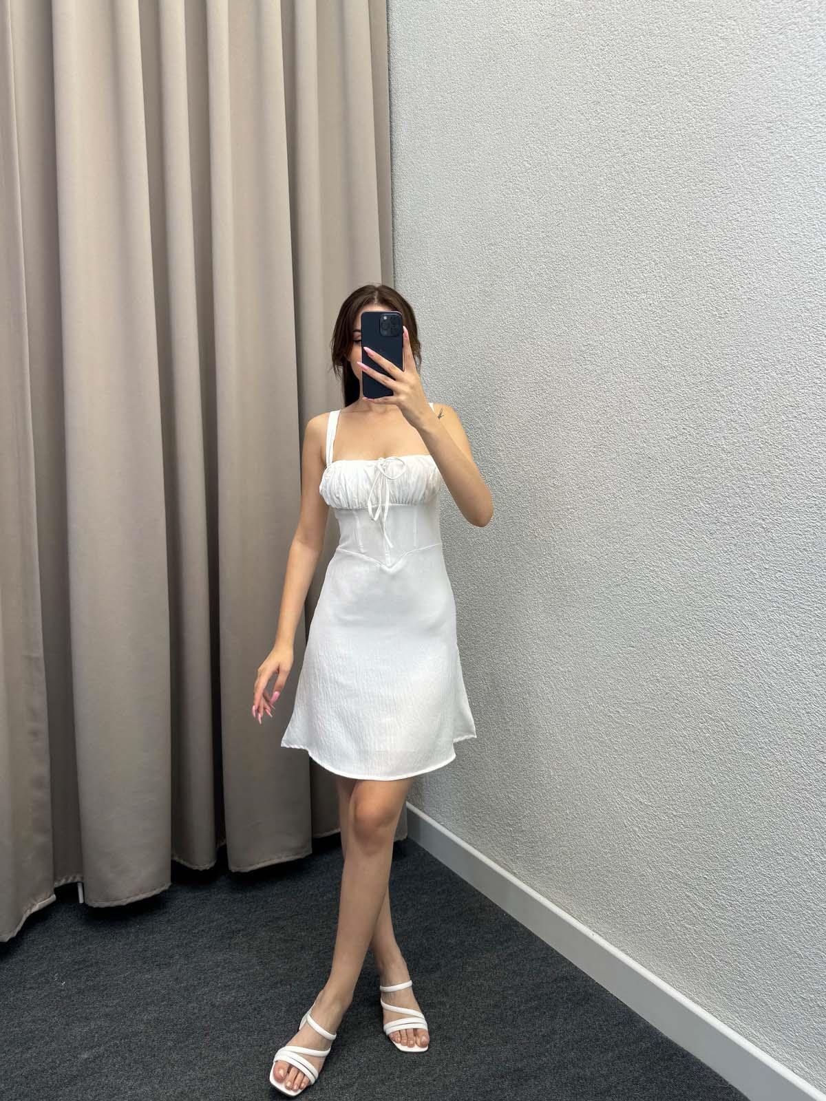 Sırt Drape Askılı Mini Beyaz Elbise