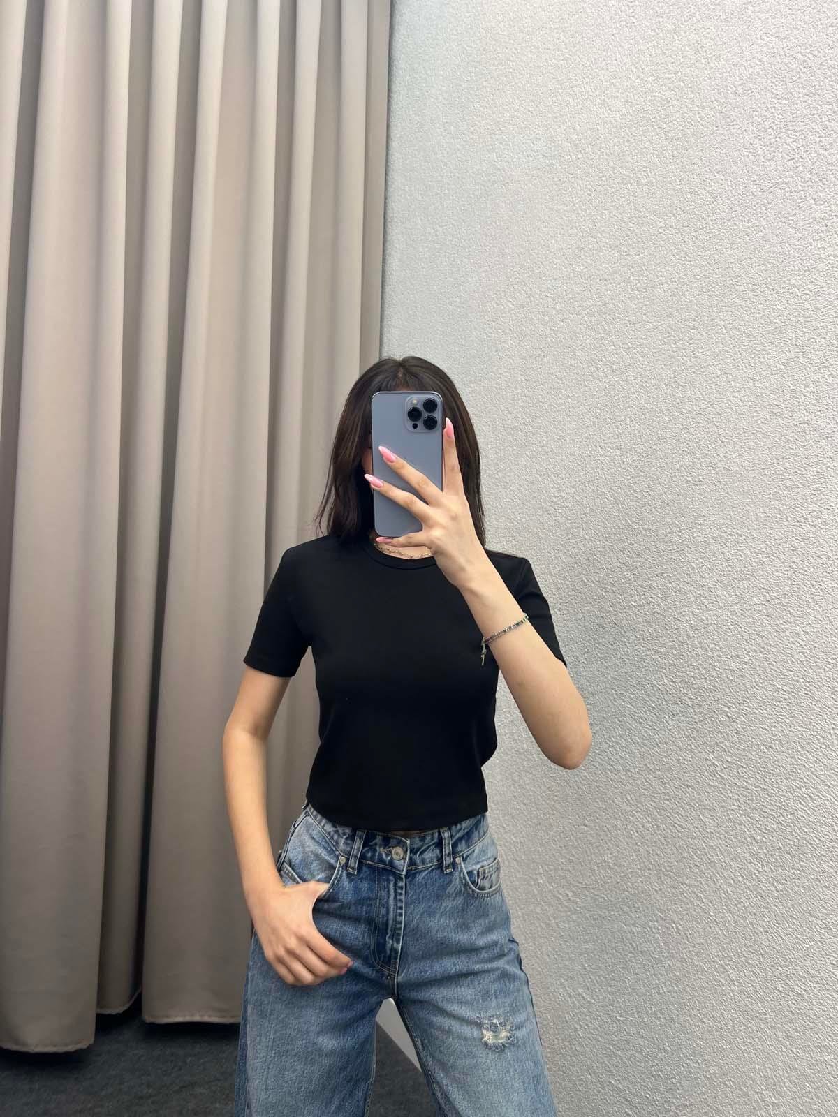 Snow Siyah Basic Crop