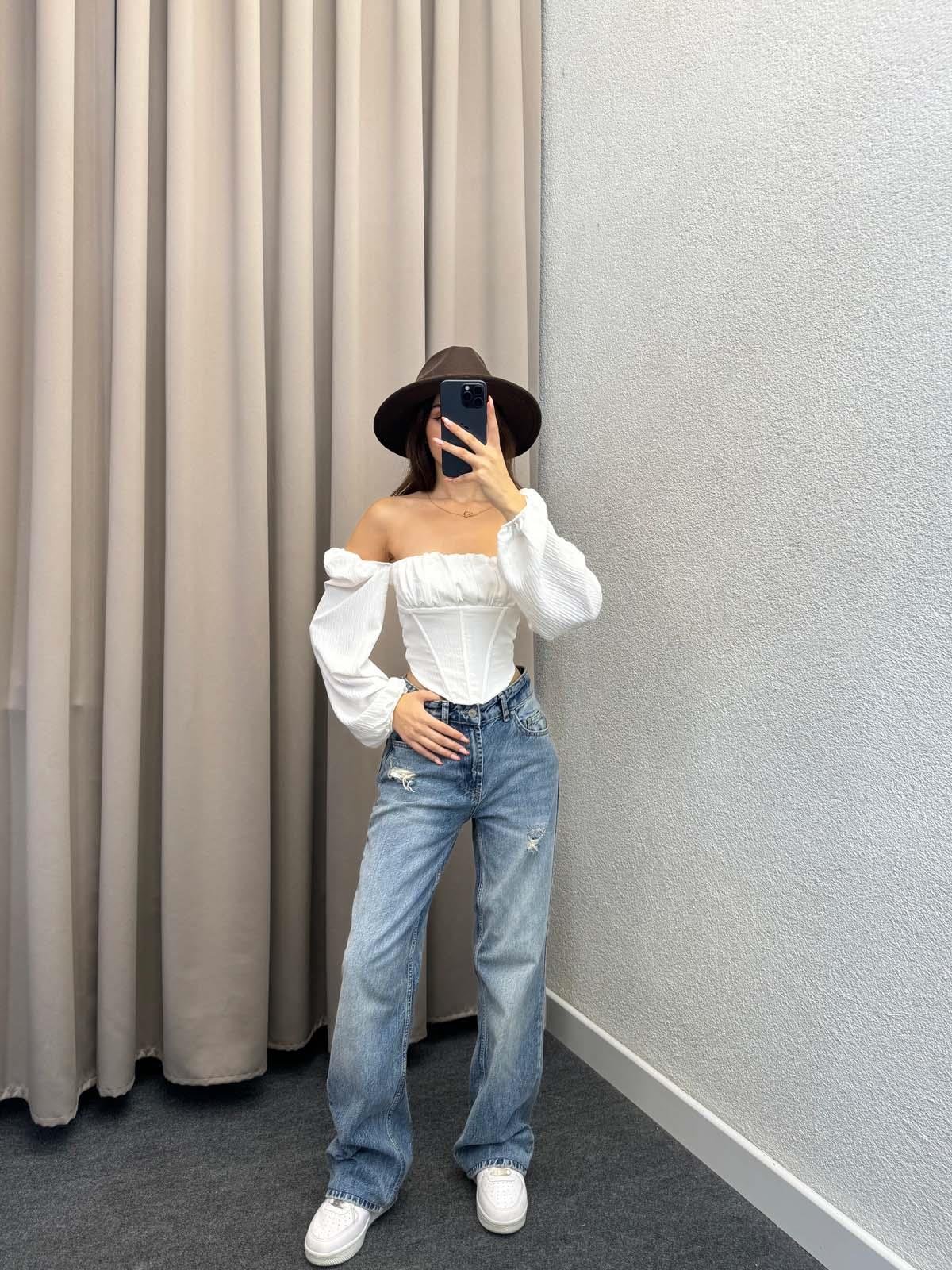 Vendetta Beyaz Balenli Bluz