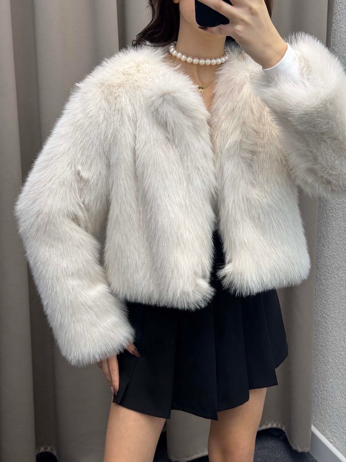 Vettia İçi Astarlı Kısa Krem Kürk Ceket