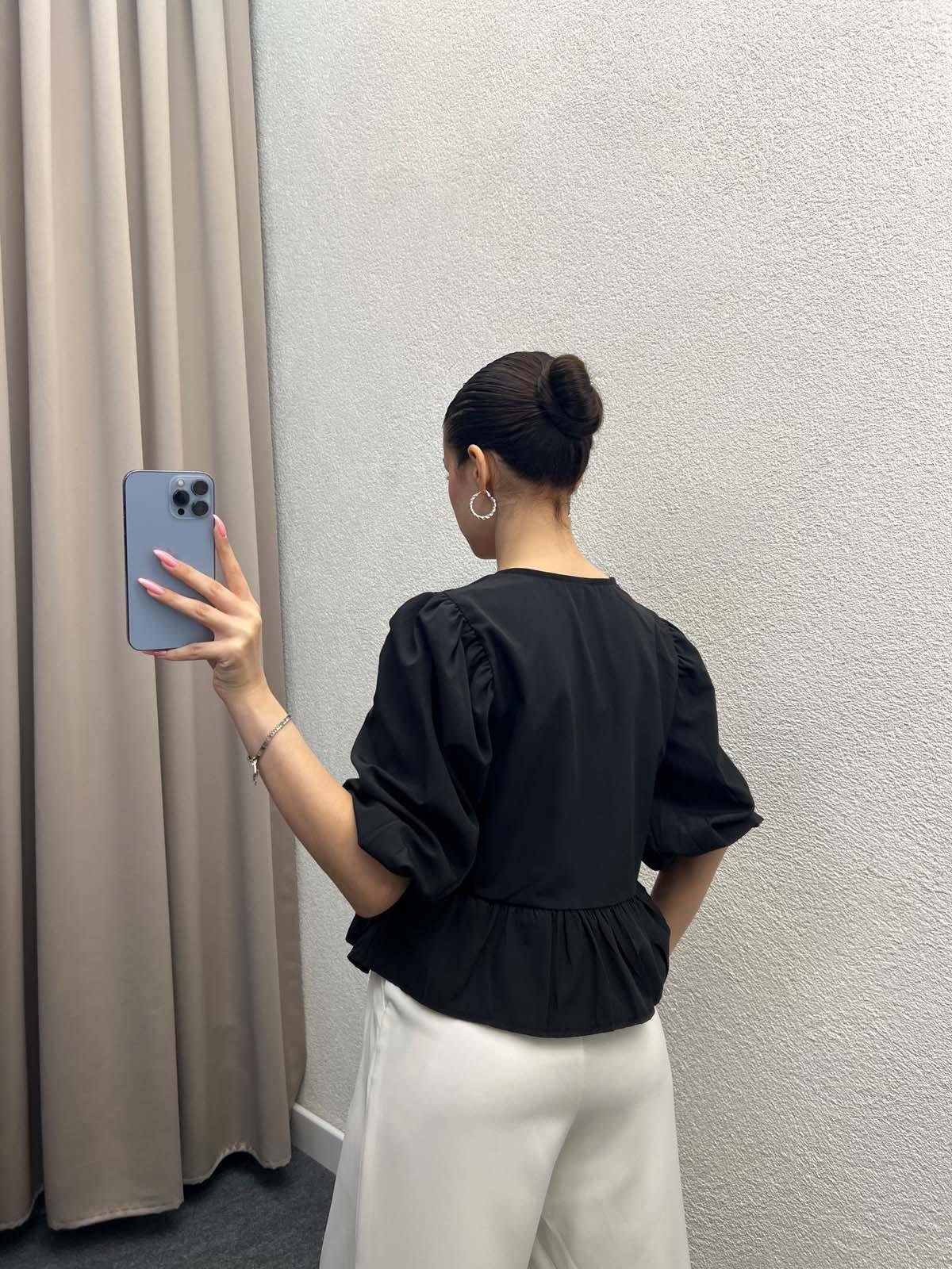 Voleta Önü Bağlamalı Siyah Bluz