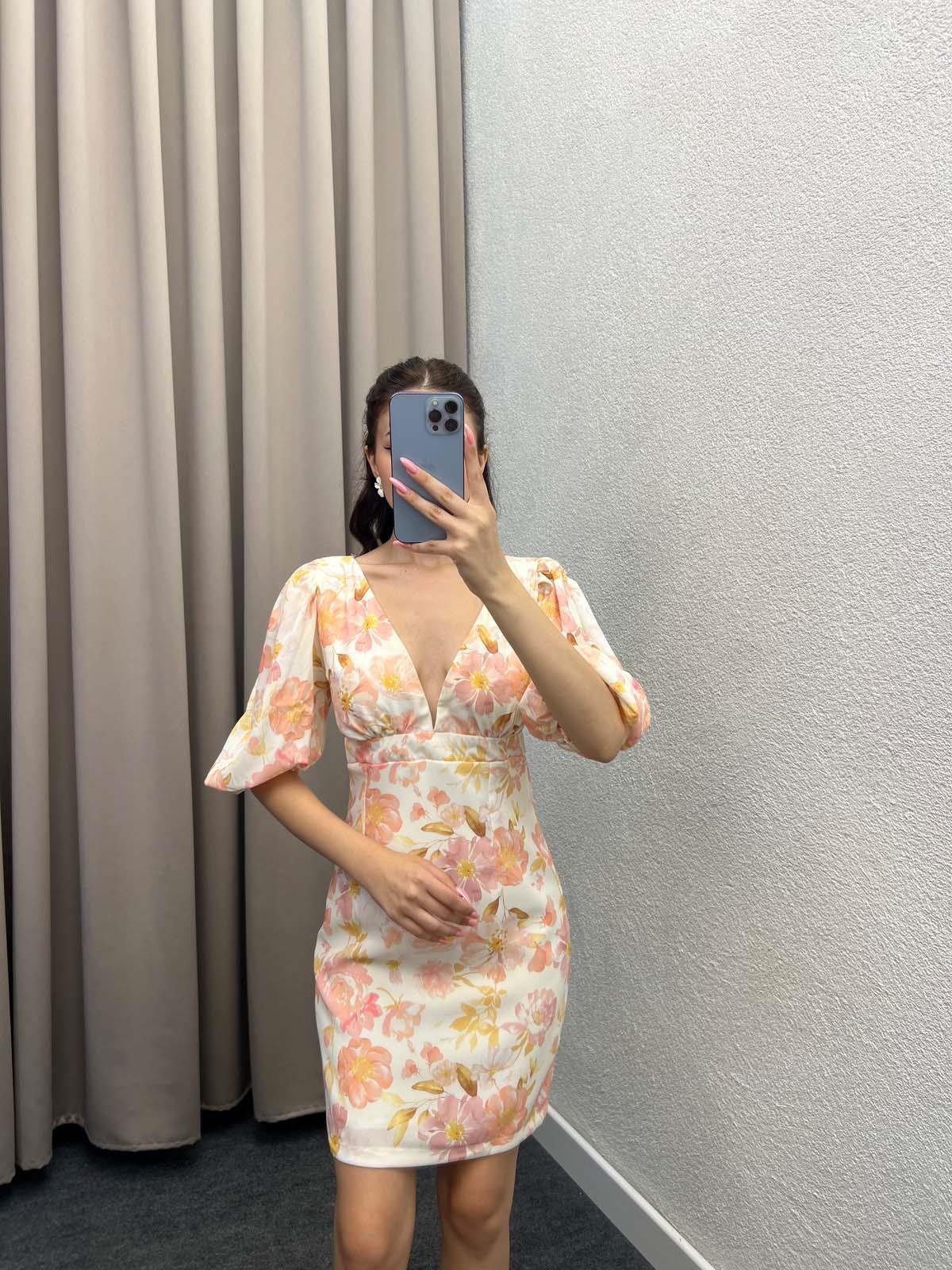 Webbed Turuncu Çiçekli Elbise