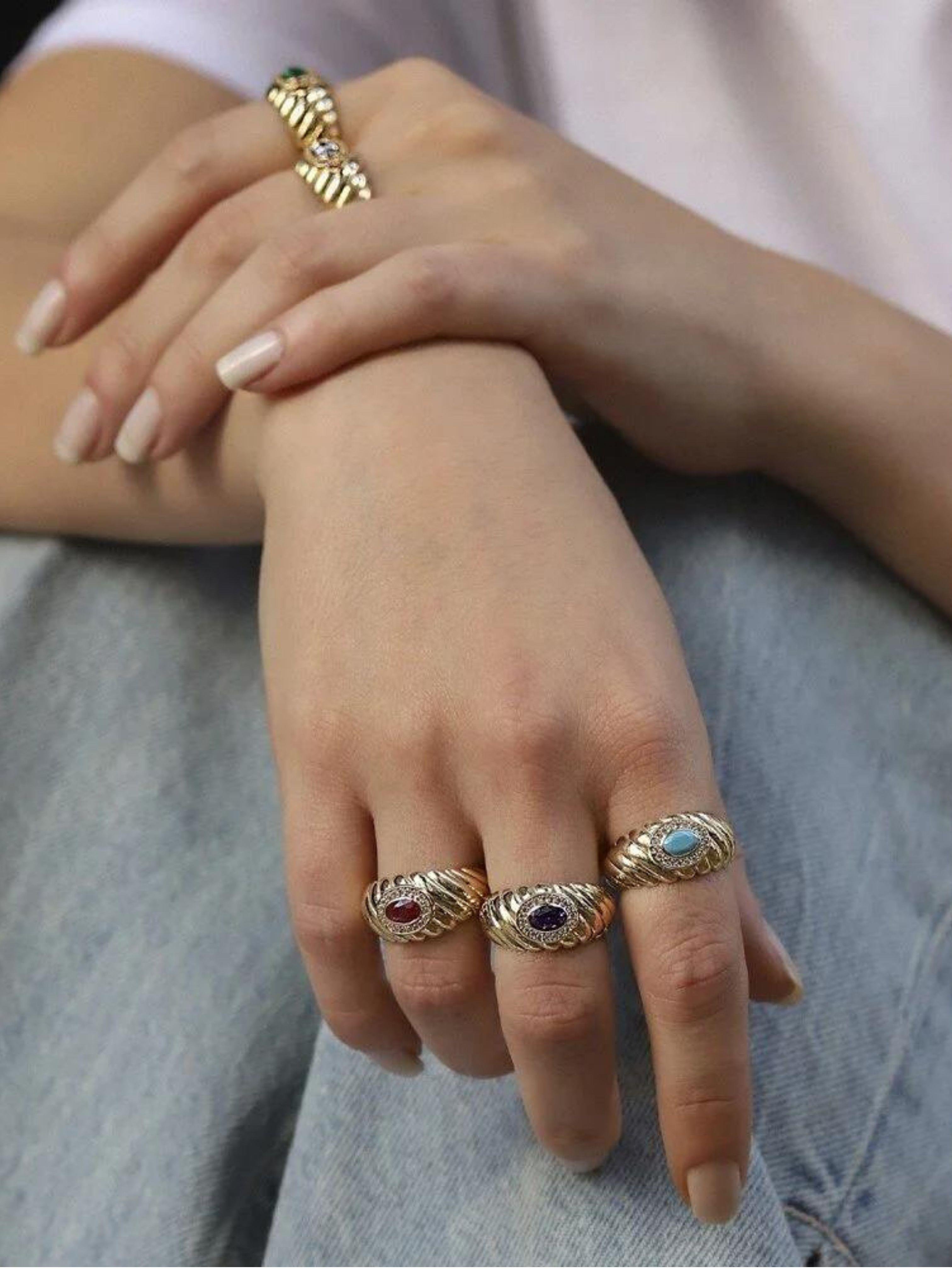 14 Ayar Altın Firuze Mavi İstiridye Taşlı Yüzük14 Ayar Altın Firuze Mavi İstiridye Taşlı Yüzük