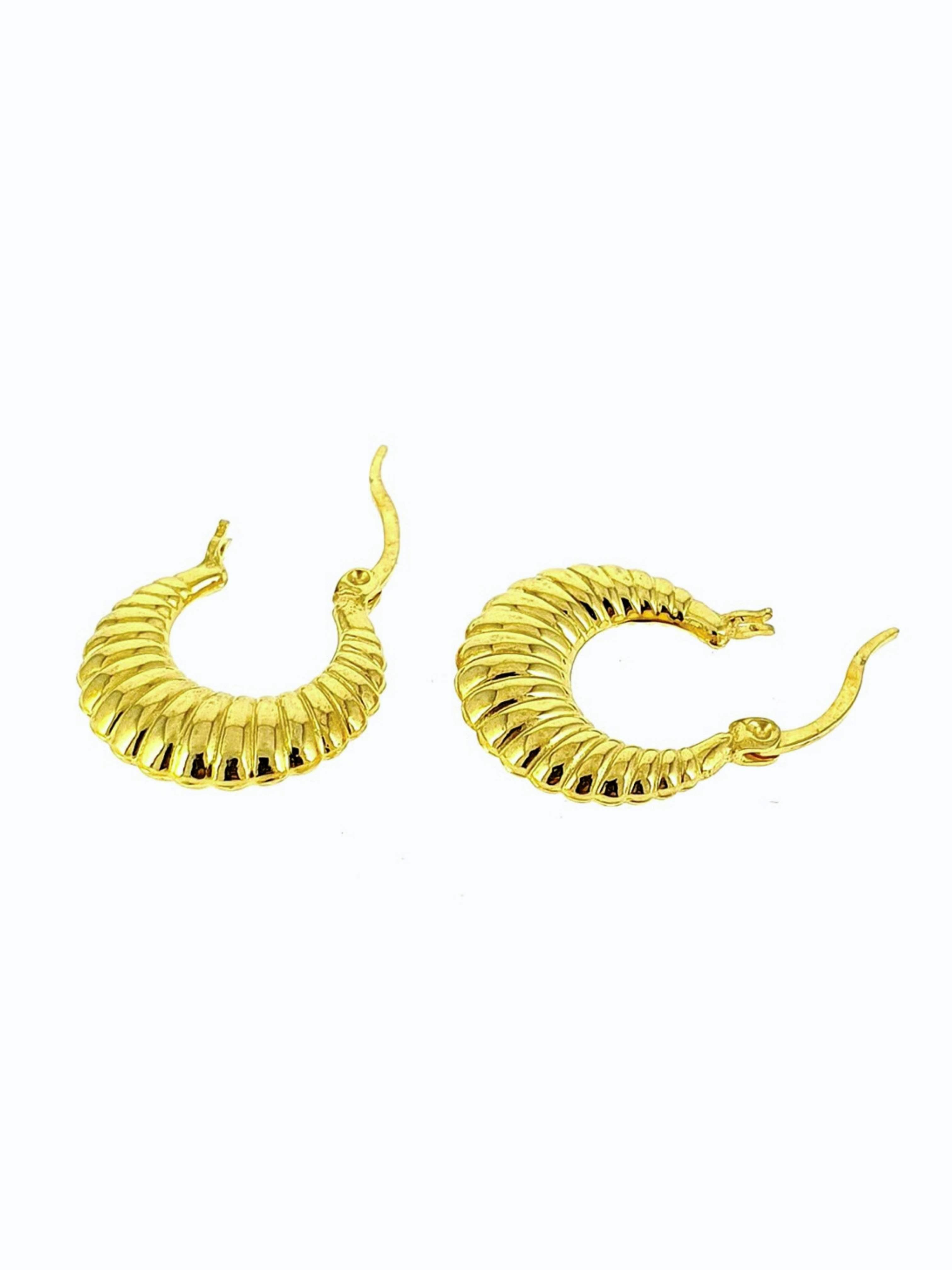  Altın 14 Ayar  Midye Model Orta Halka Küpe14 Ayar Midye Model Orta Büyüklükte Altın Halka Küpe