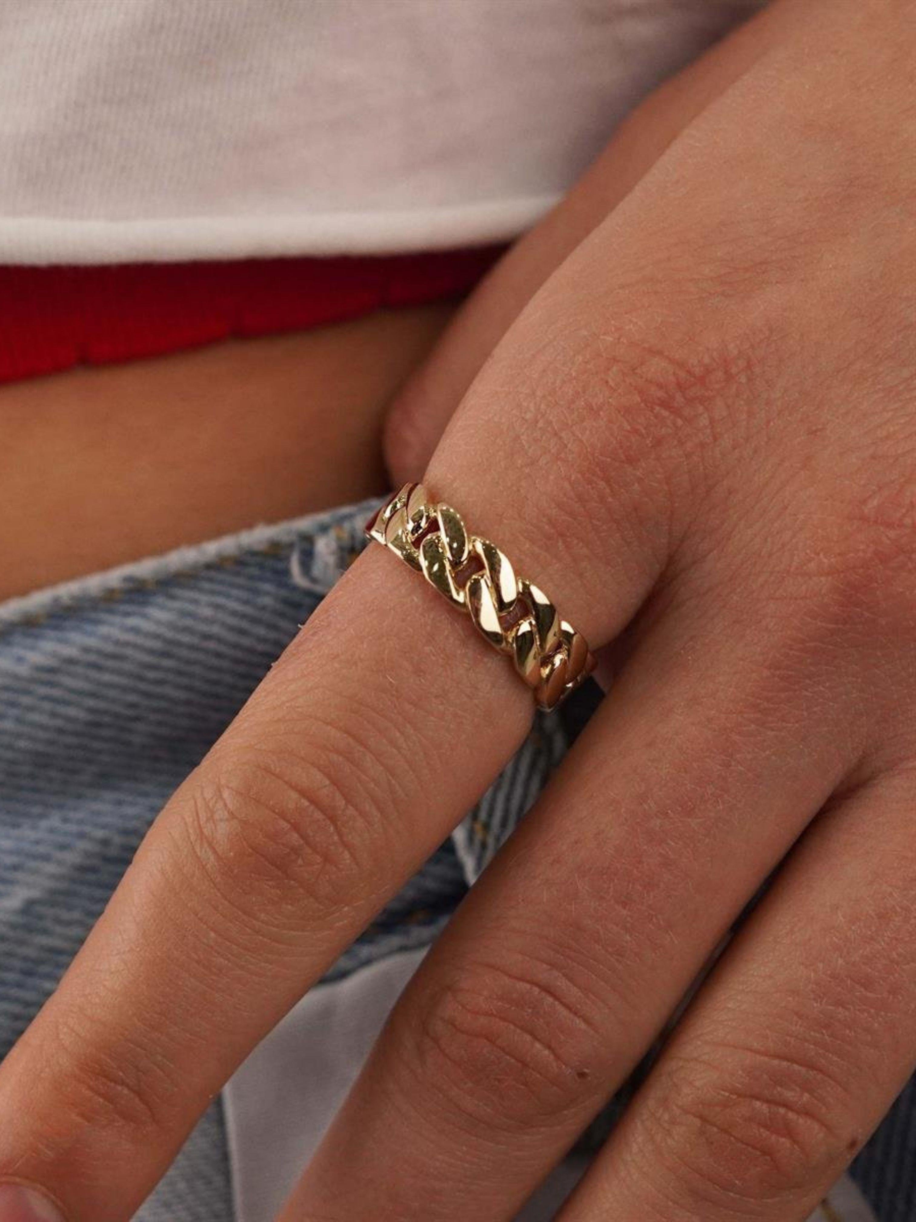 Altın Gurmet Minimal Yüzük 14 AyarAltın Gurmet Minimal Yüzük 14 Ayar