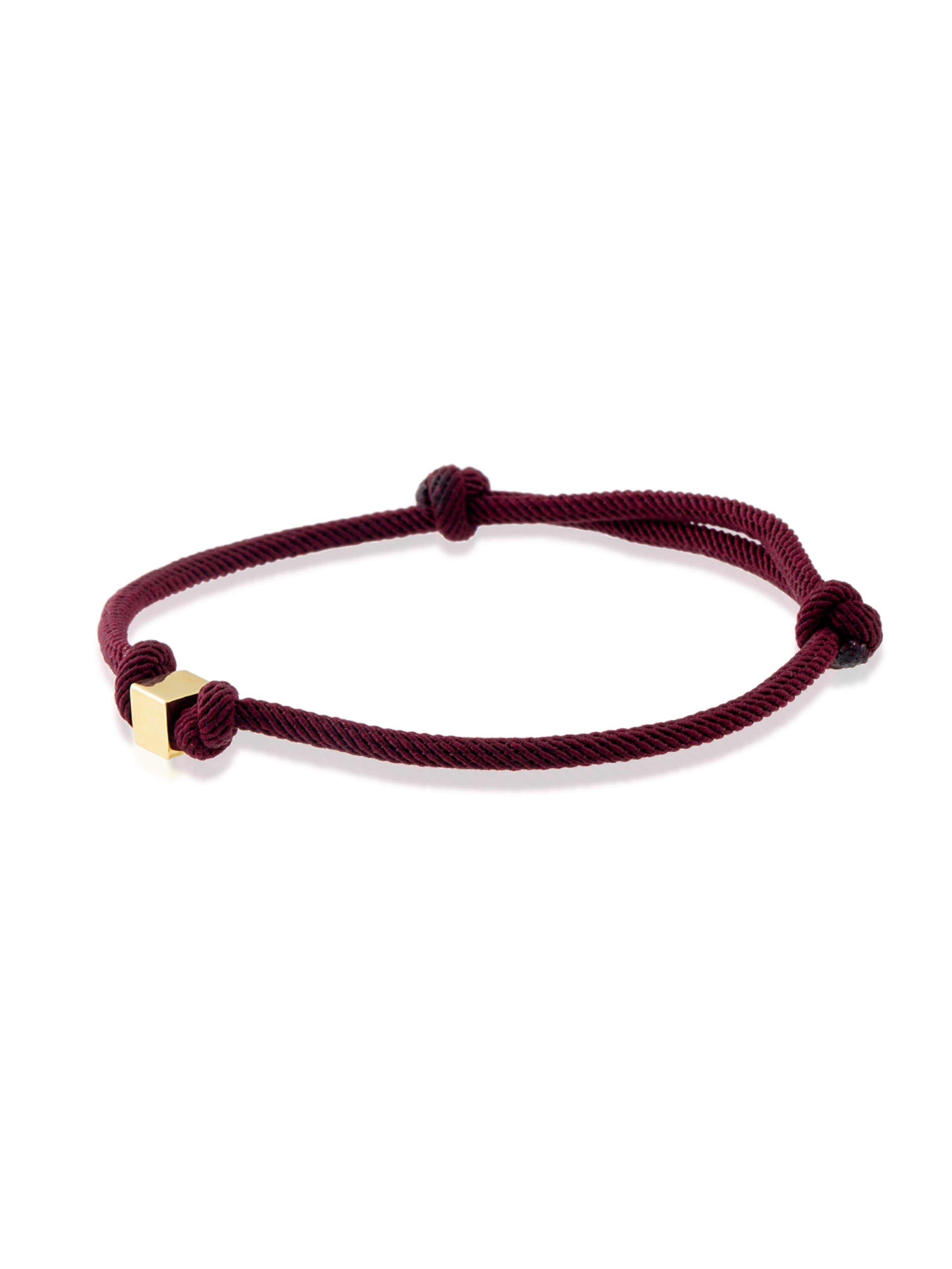 Altın Küp İpli Bileklik BordoAltın Küp İpli Bileklik Bordo