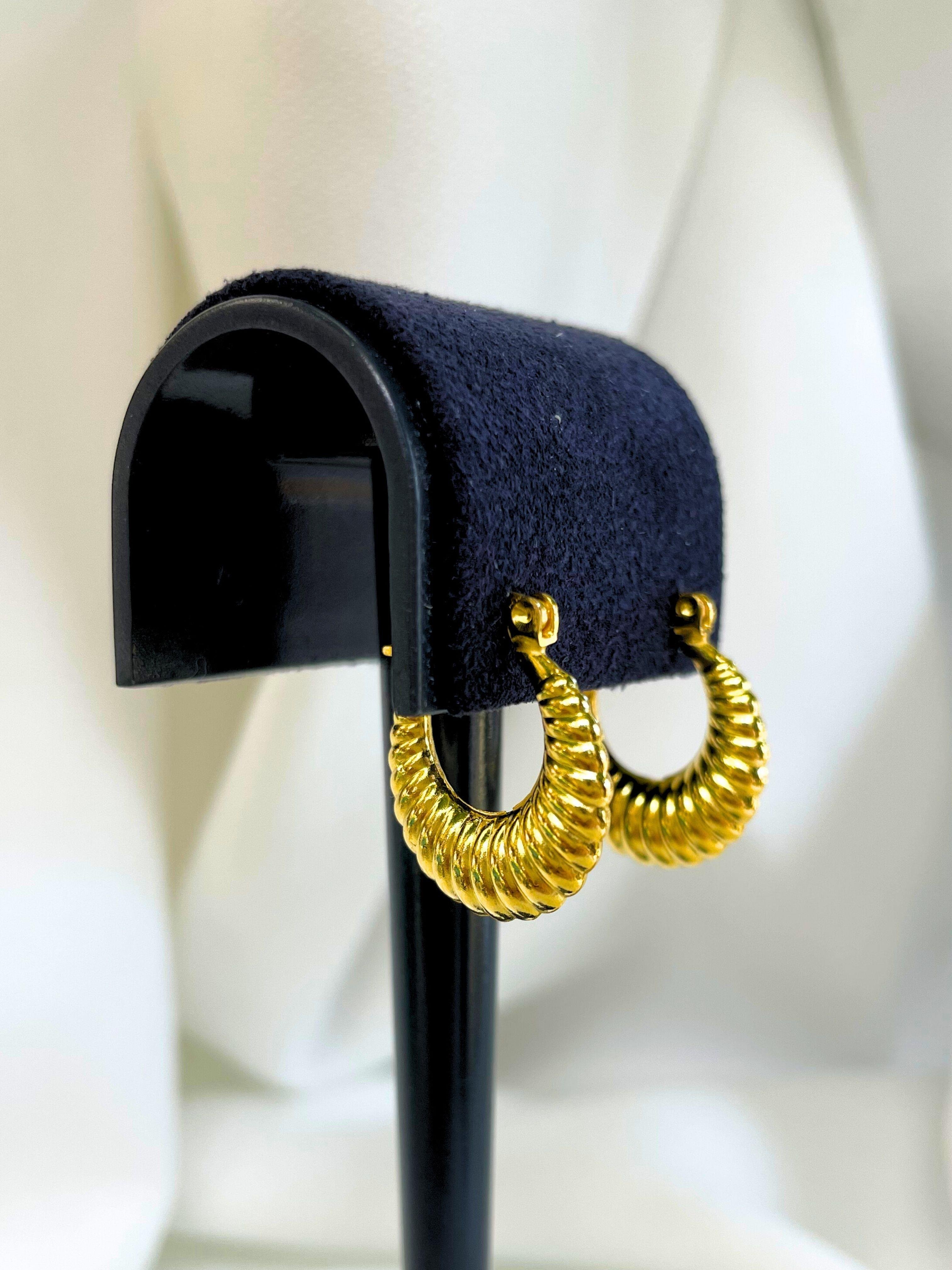 Altın Midye Küpe 14 AyarAltın Midye Küpe 14 Ayar