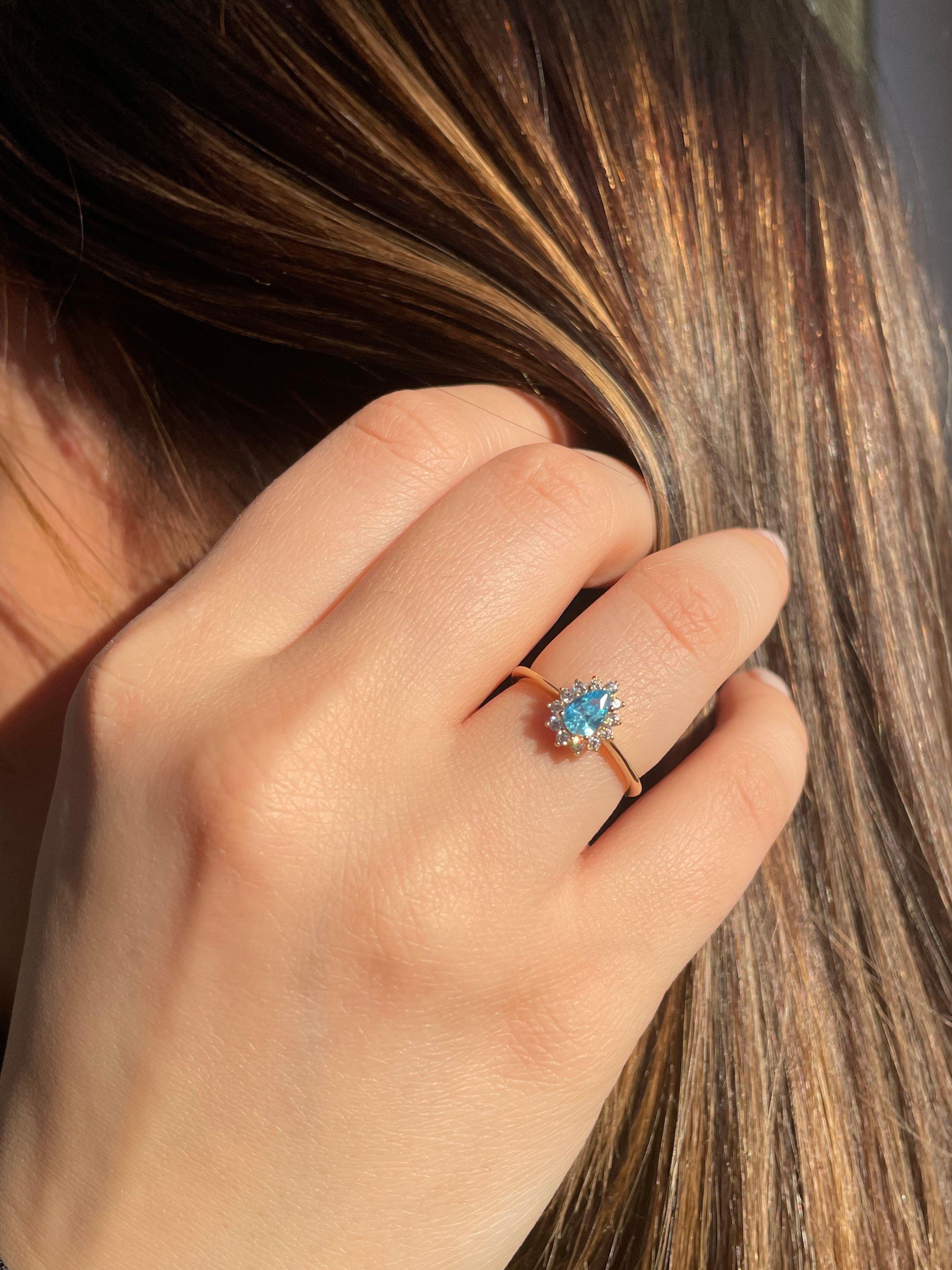 Altın Opal Mavi Taşlı Yüzük 14 AyarAltın Opal Mavi Taşlı Yüzük 14 Ayar