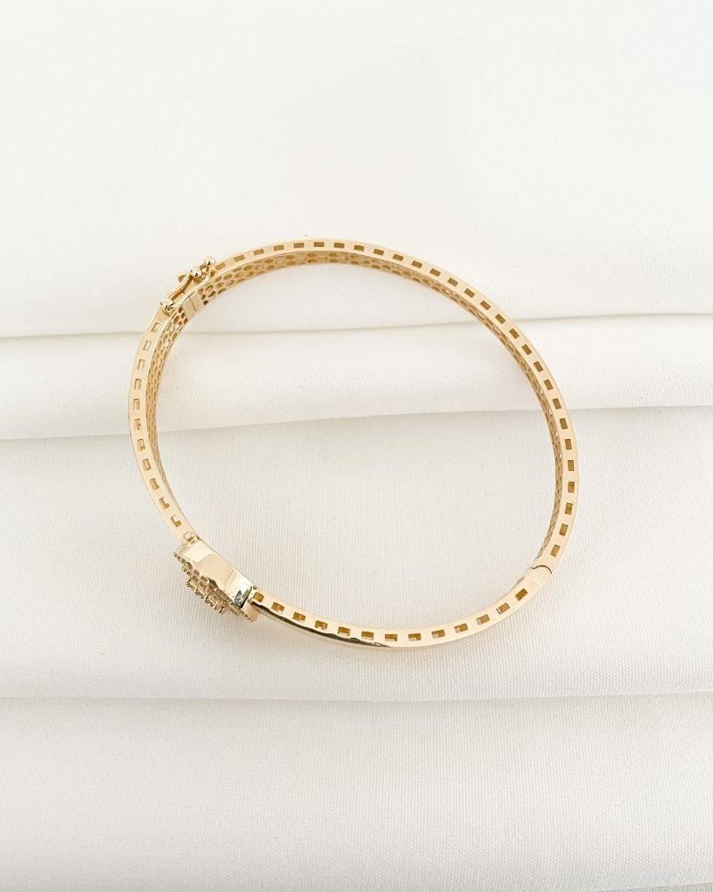 Baget 14 Ayar Altın Kaburga Kelepçe BilezikBaget 14 Ayar Altın Kaburga Kelepçe Bilezik14 Ayar Bilezik