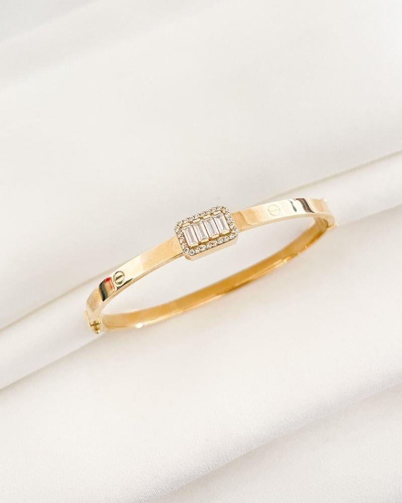 Baget 14 Ayar Altın Kaburga Kelepçe BilezikBaget 14 Ayar Altın Kaburga Kelepçe Bilezik14 Ayar Bilezik