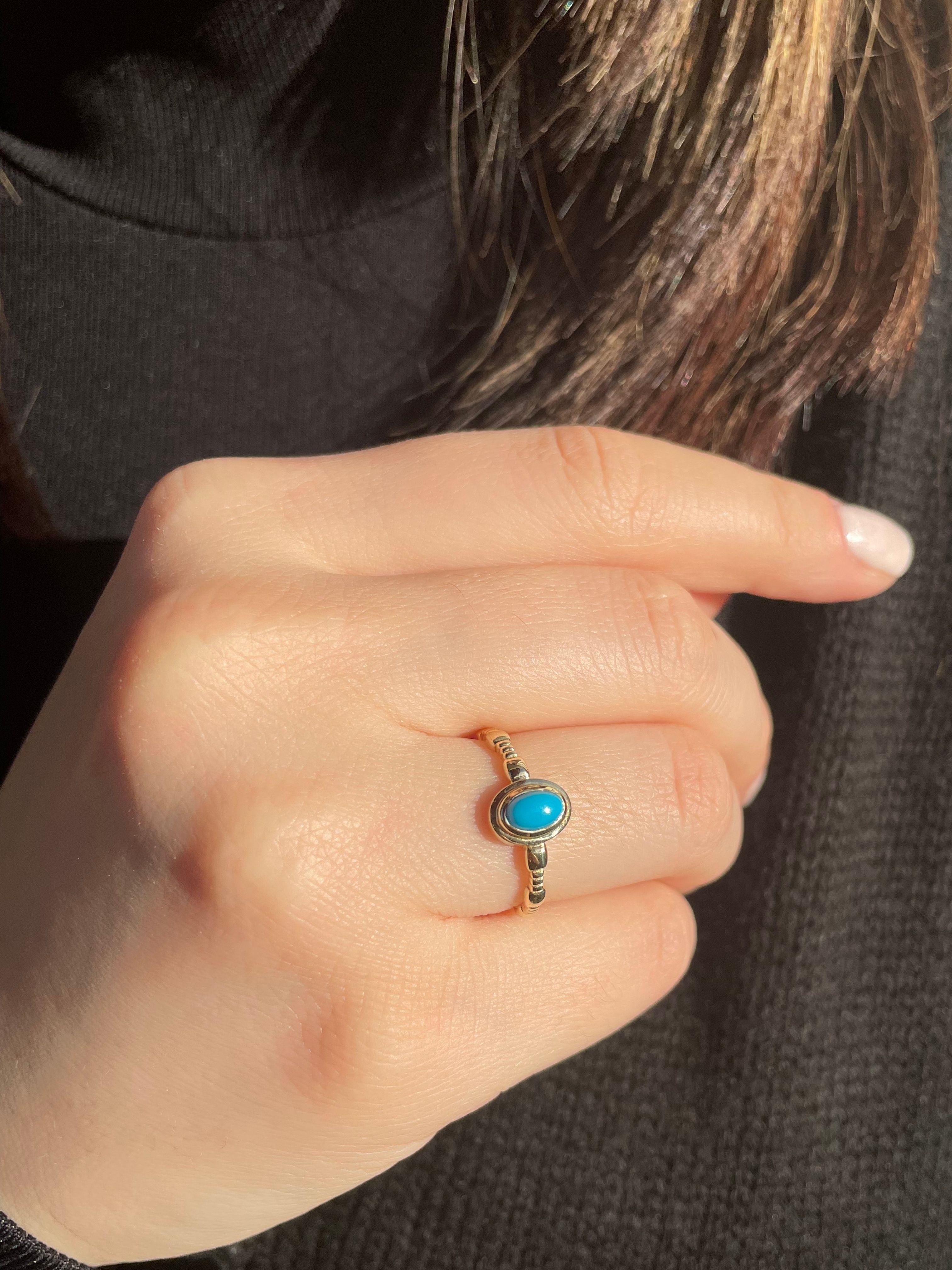 Firuze Taşlı 14 Ayar Altın Kadın YüzüğüFiruze Taşlı 14 Ayar Altın Kadın Yüzüğü