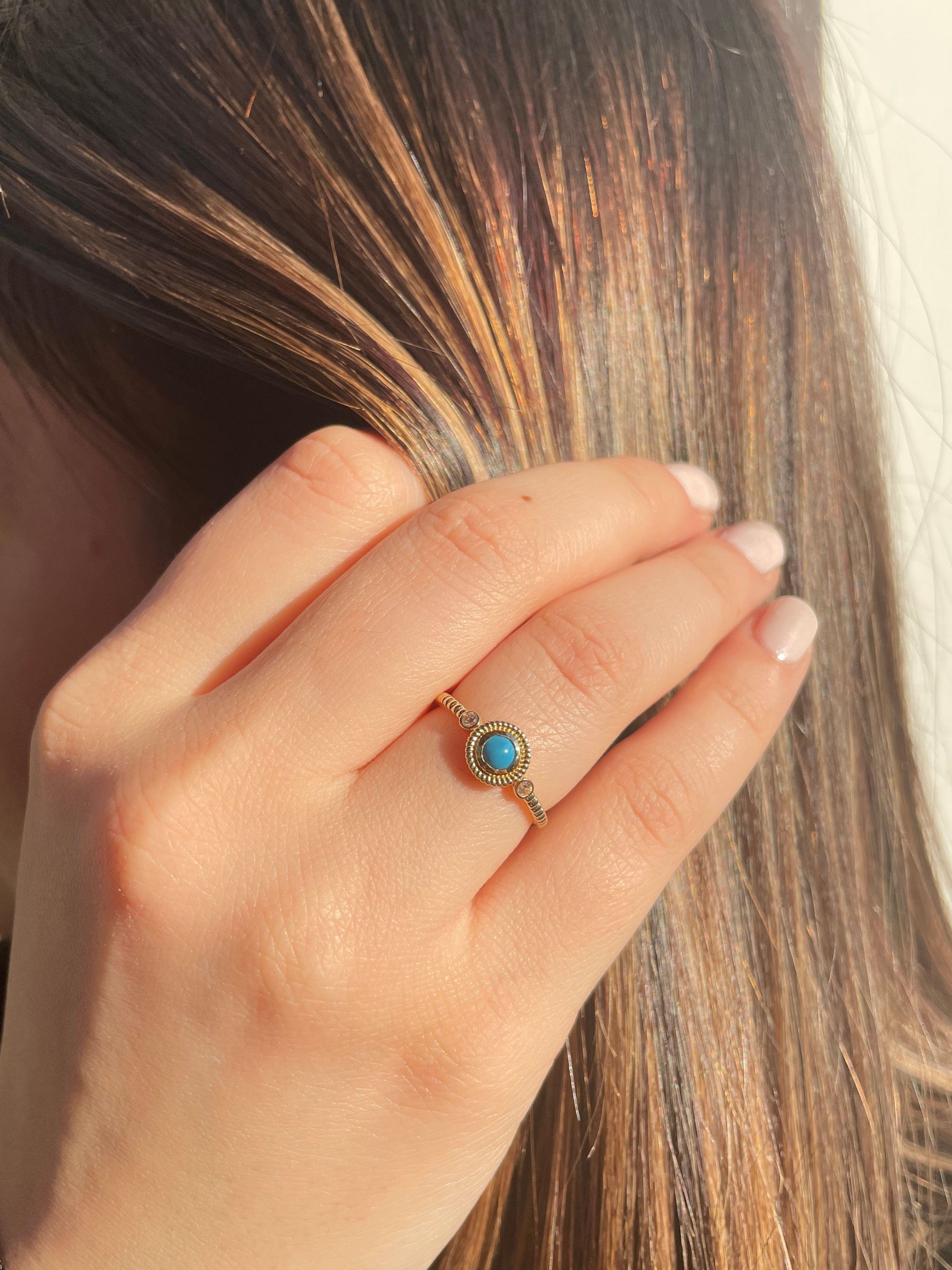 Firuze Taşlı Mavi 14 Ayar Altın Kadın YüzüğüFiruze Taşlı Mavi 14 Ayar Altın Kadın Yüzüğü