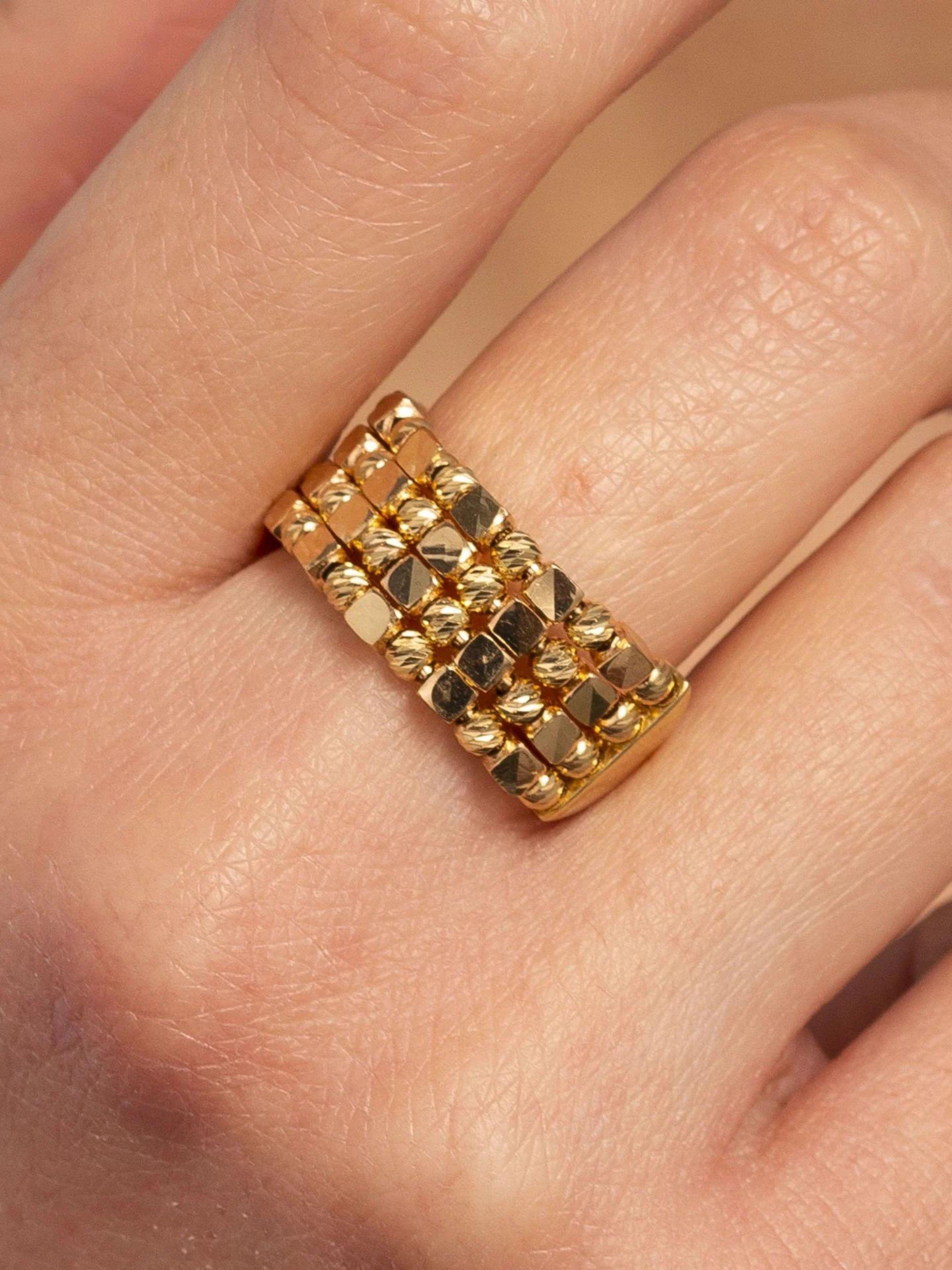 Küp Dorika Altın Yüzük Küp Dorika Altın Yüzük 