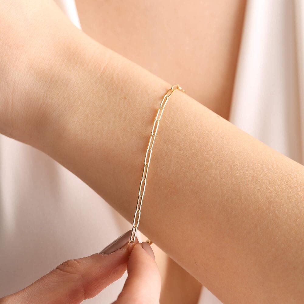 Minimal Ataç Zincirli Altın BileklikMinimal Ataç Zincirli Altın BileklikZincir Bileklik