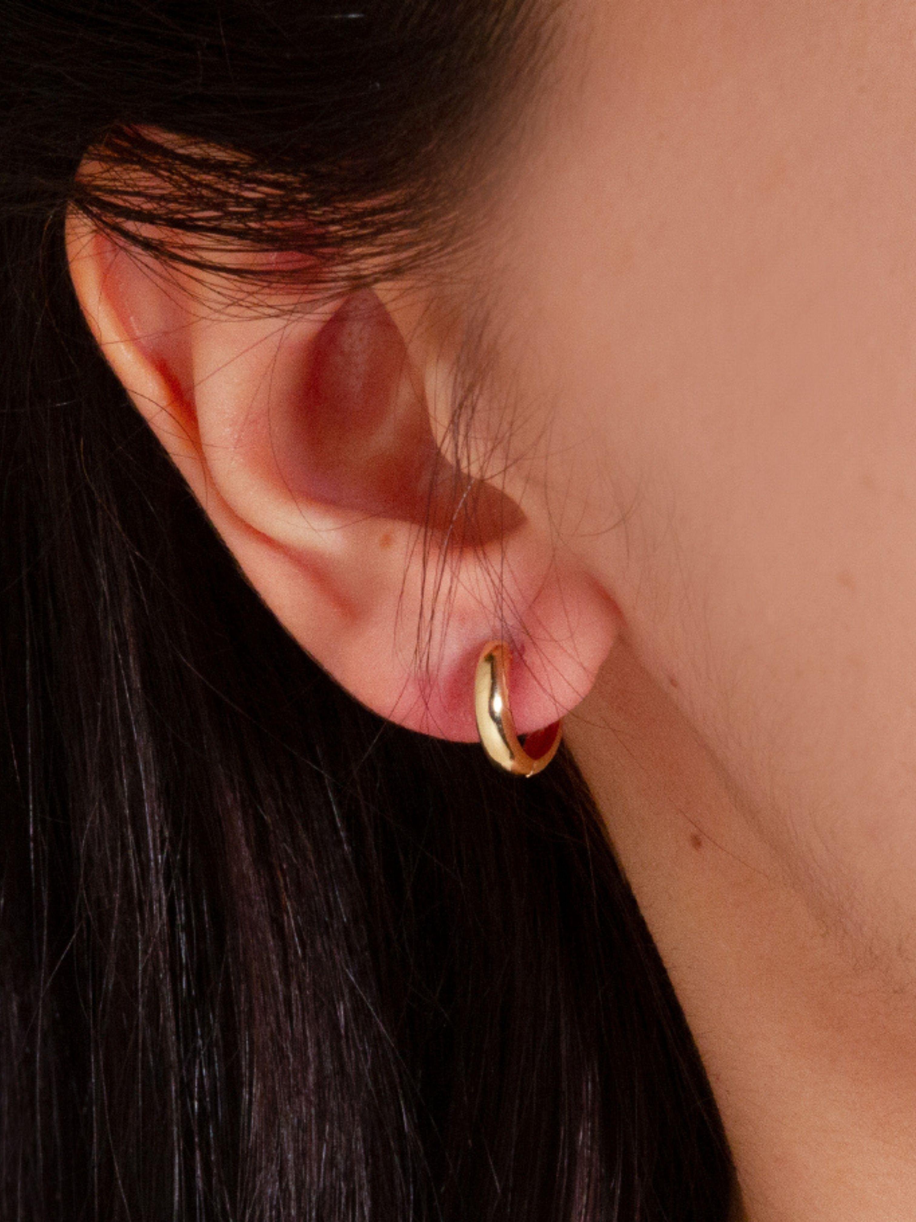 Oval Halka Kadın Altın Küpe 14 AyarOval Halka Kadın Altın Küpe 14 Ayar