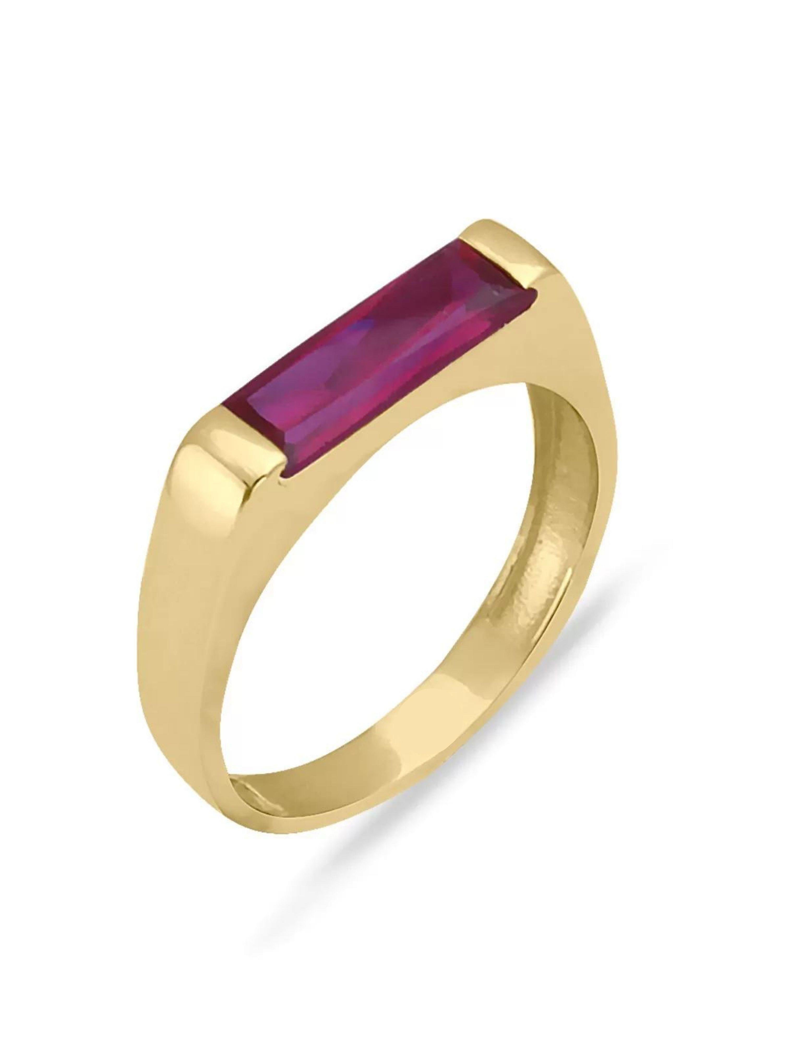 Pembe Ruby Taşlı Altın Çubuk Yüzük 14 AyarPembe Ruby Taşlı Altın Çubuk Yüzük 14 Ayar