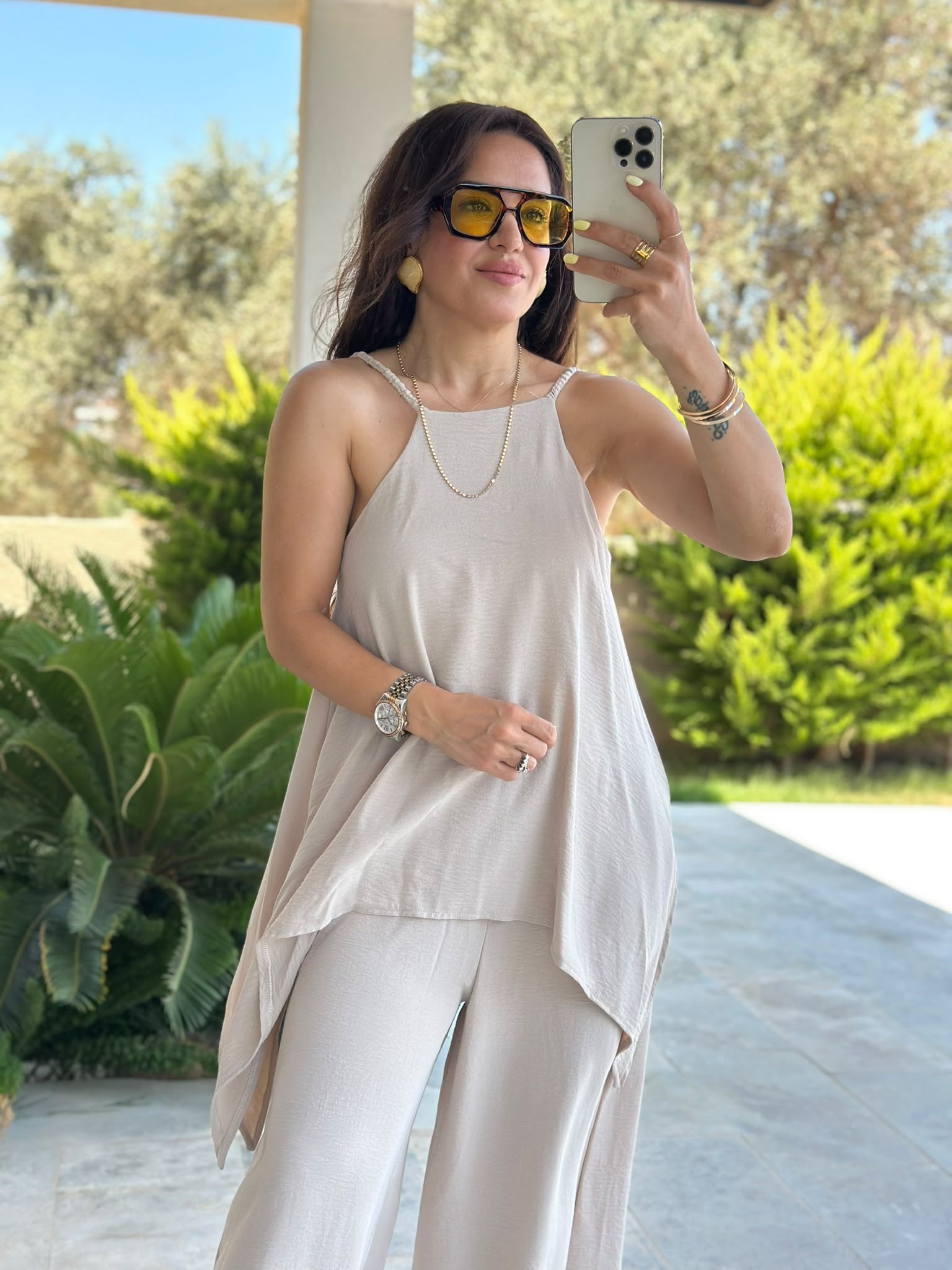 Askı Detaylı Bluz Bej Tulum