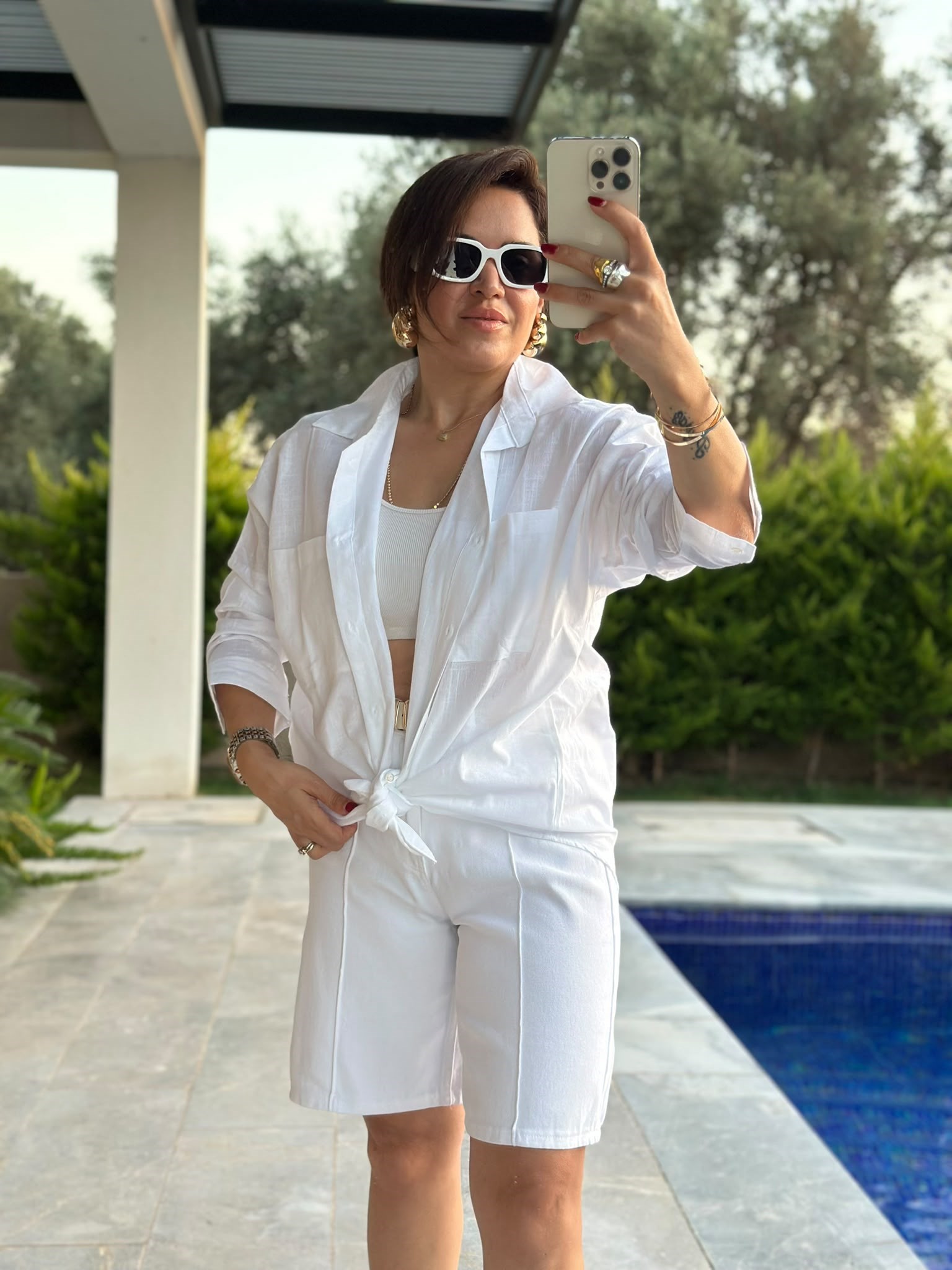 Beyaz Çift Cepli Oversize Gömlek