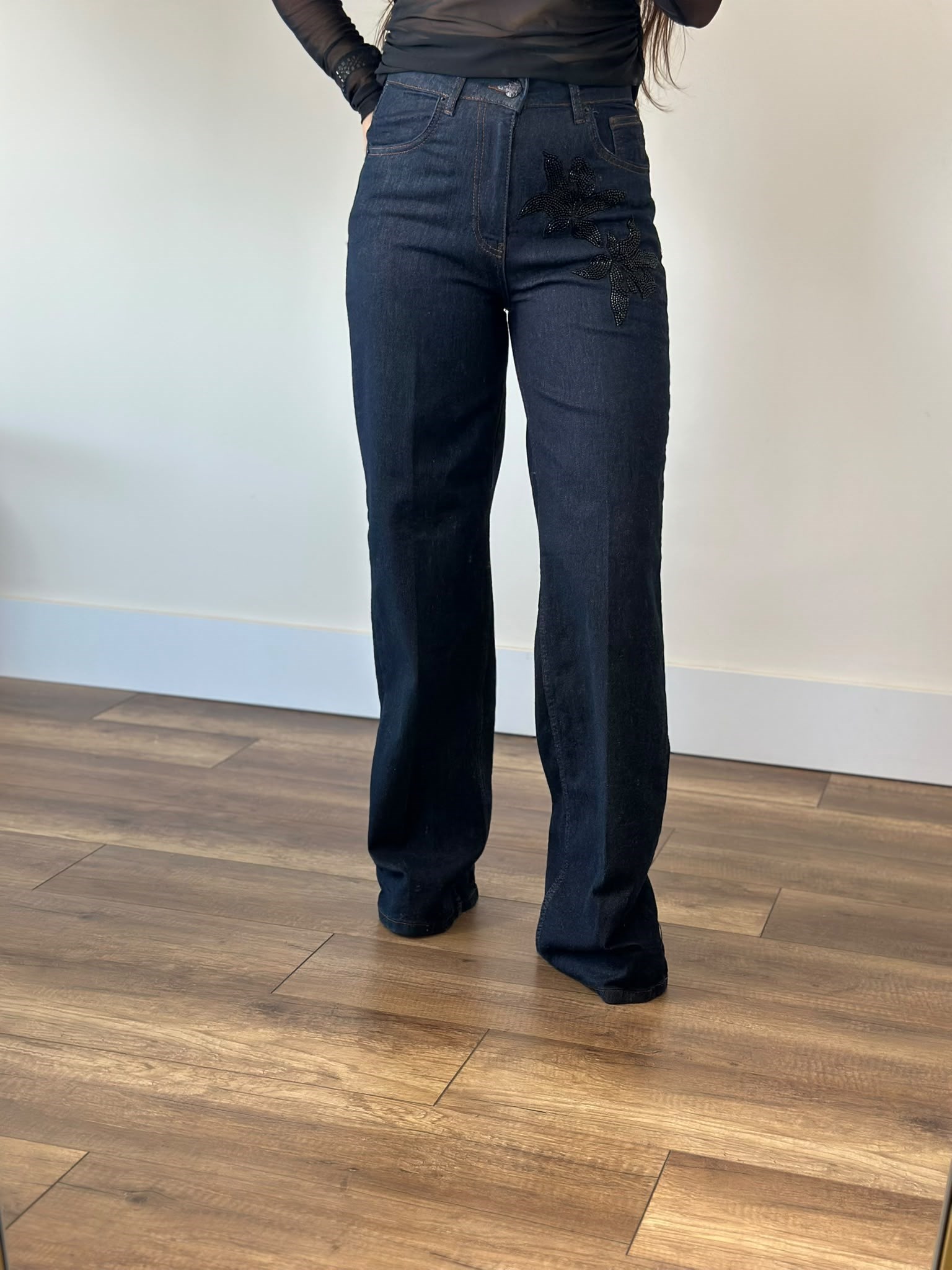 Boncuk İşlemeli Kot Denim