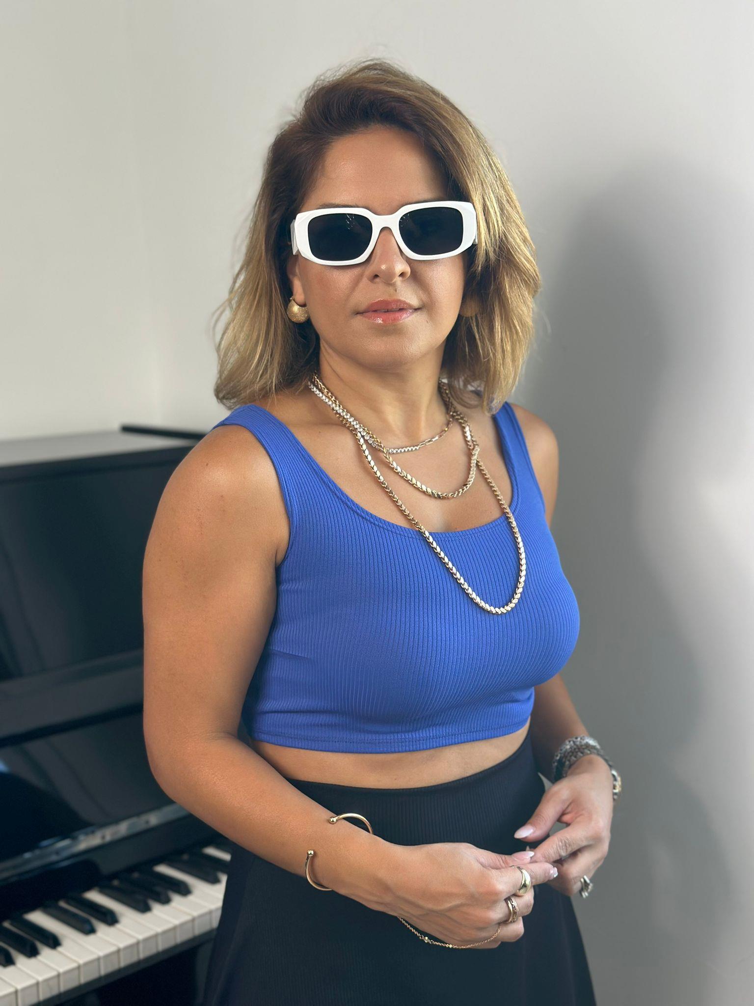 Çift Omuzlu Mavi Crop