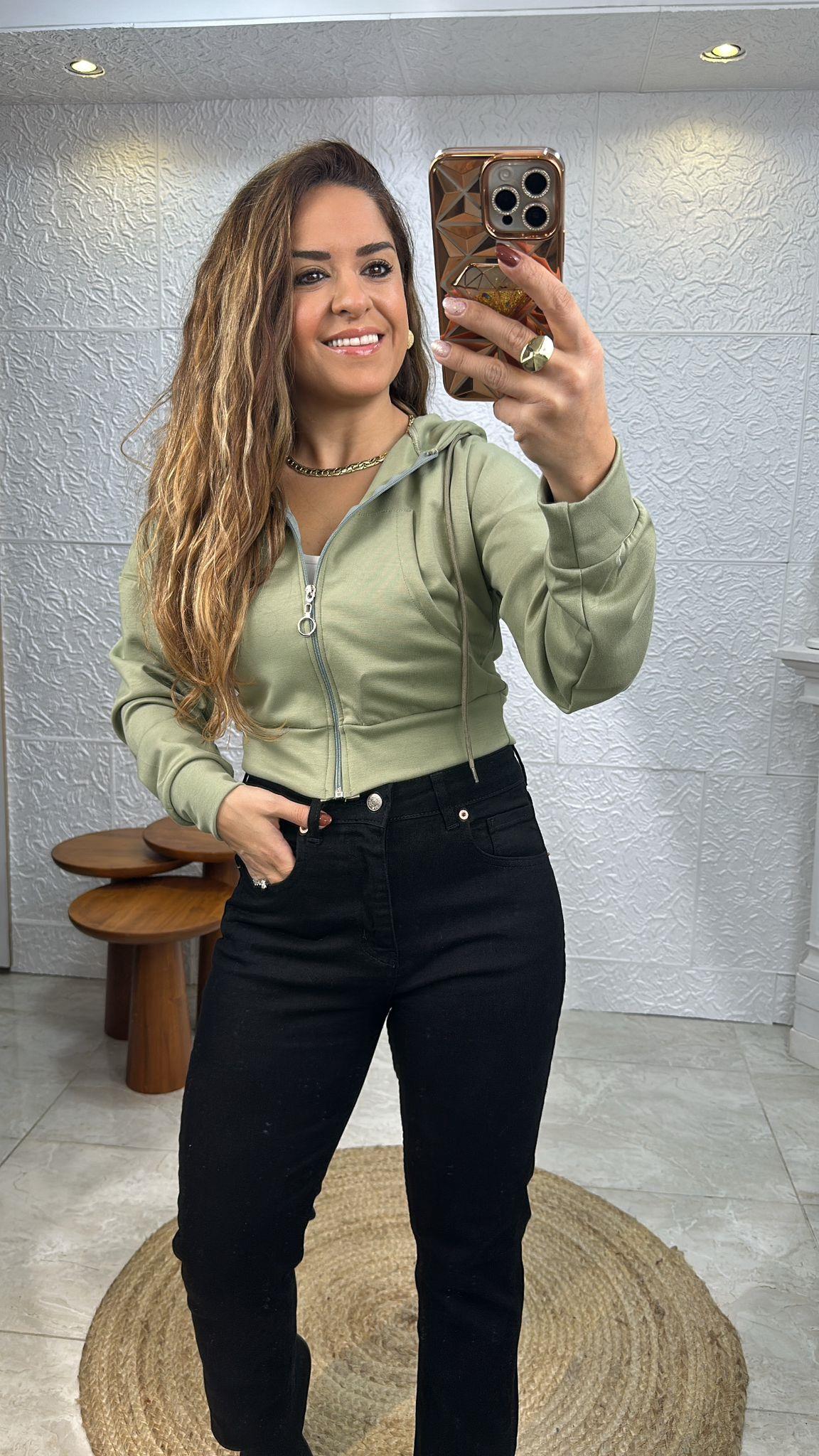 FERMUARLI KAPÜŞONLU MİNT YEŞİLİ CROP CEKET
