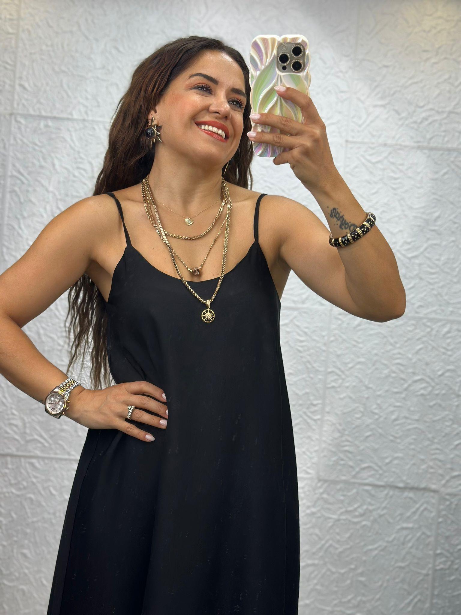 İnce Askılı Saten Siyah Elbise