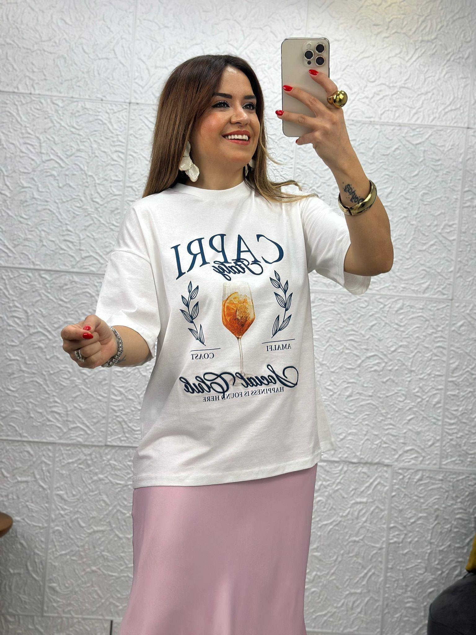 Kadeh Baskılı Beyaz Tshirt