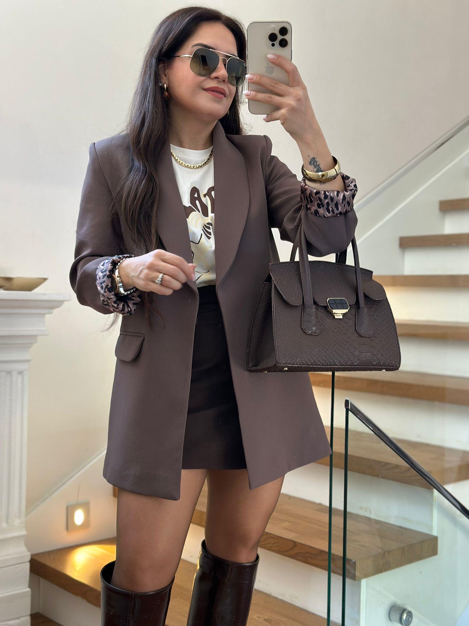 Kahverengi Leoapar Detaylı Blazer Ceket