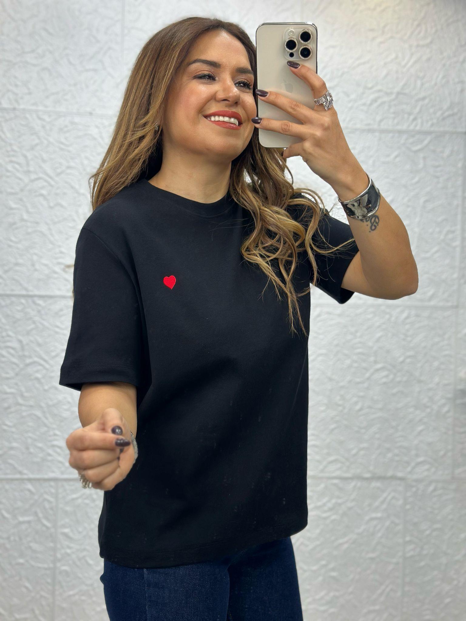 Kalpli Siyah Tshirt